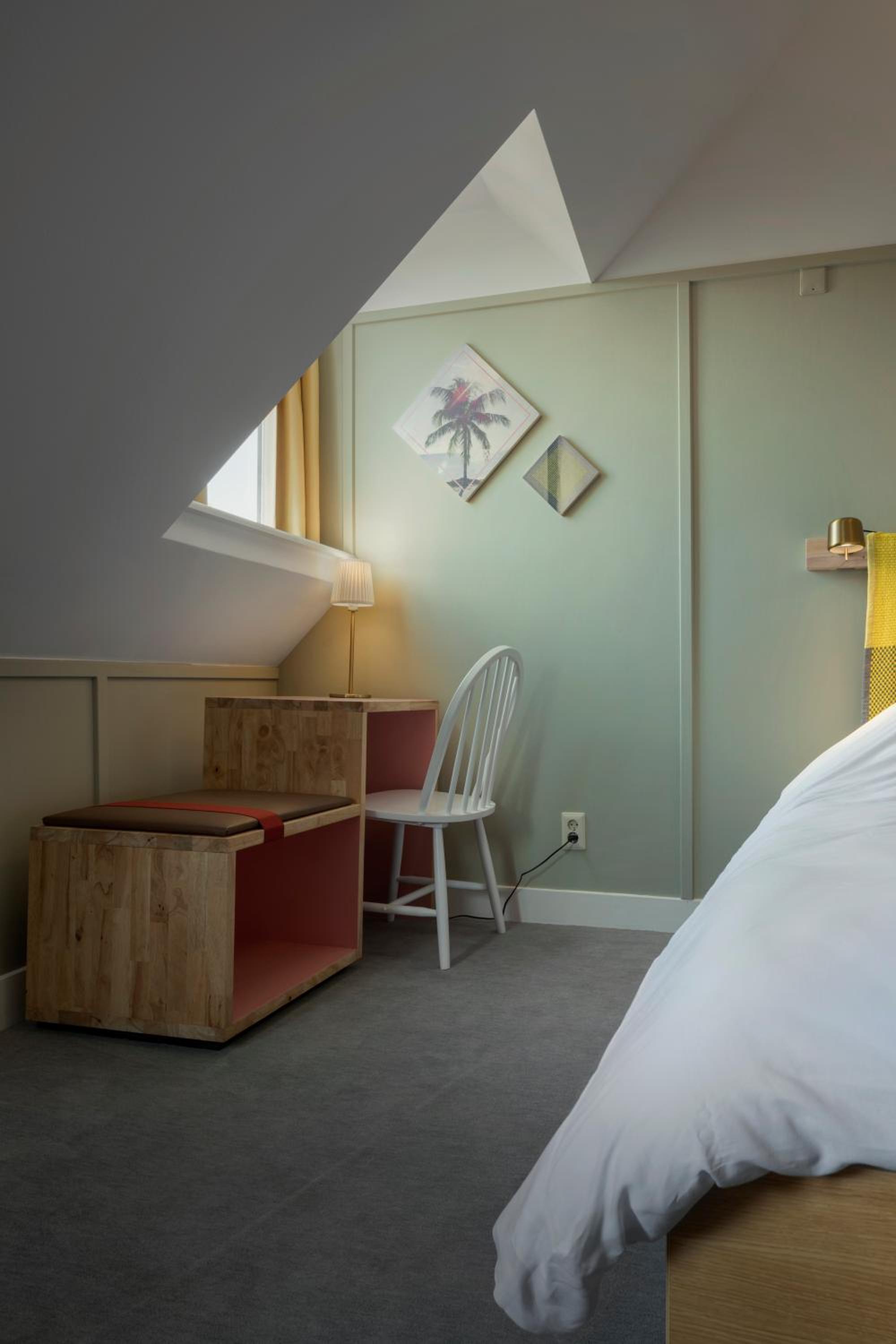 Comfort Triple Room with Sofa bed photo 3