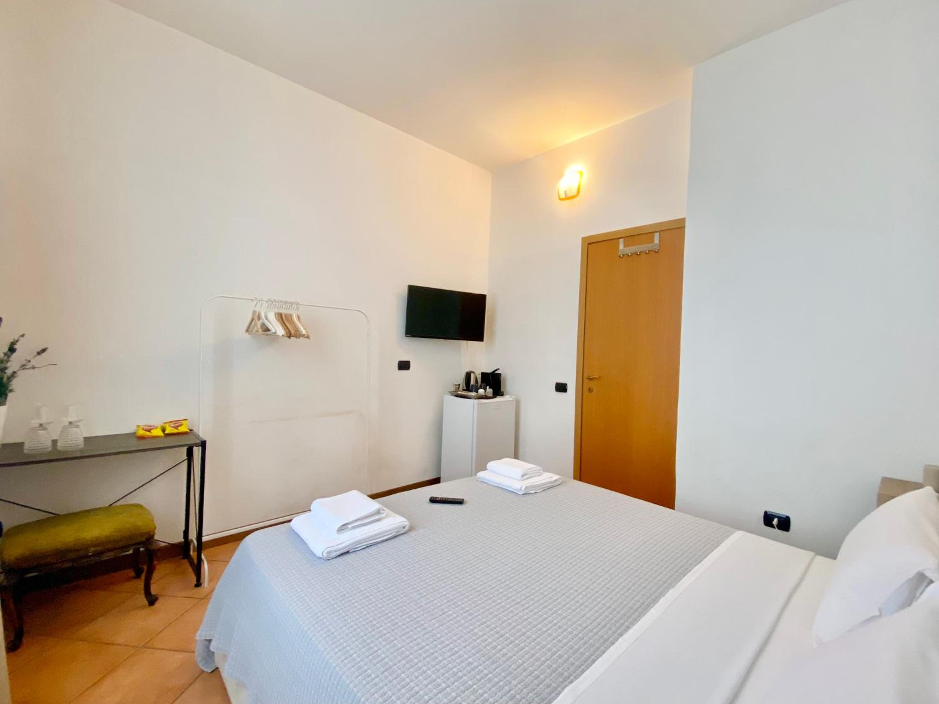 Standard King Room