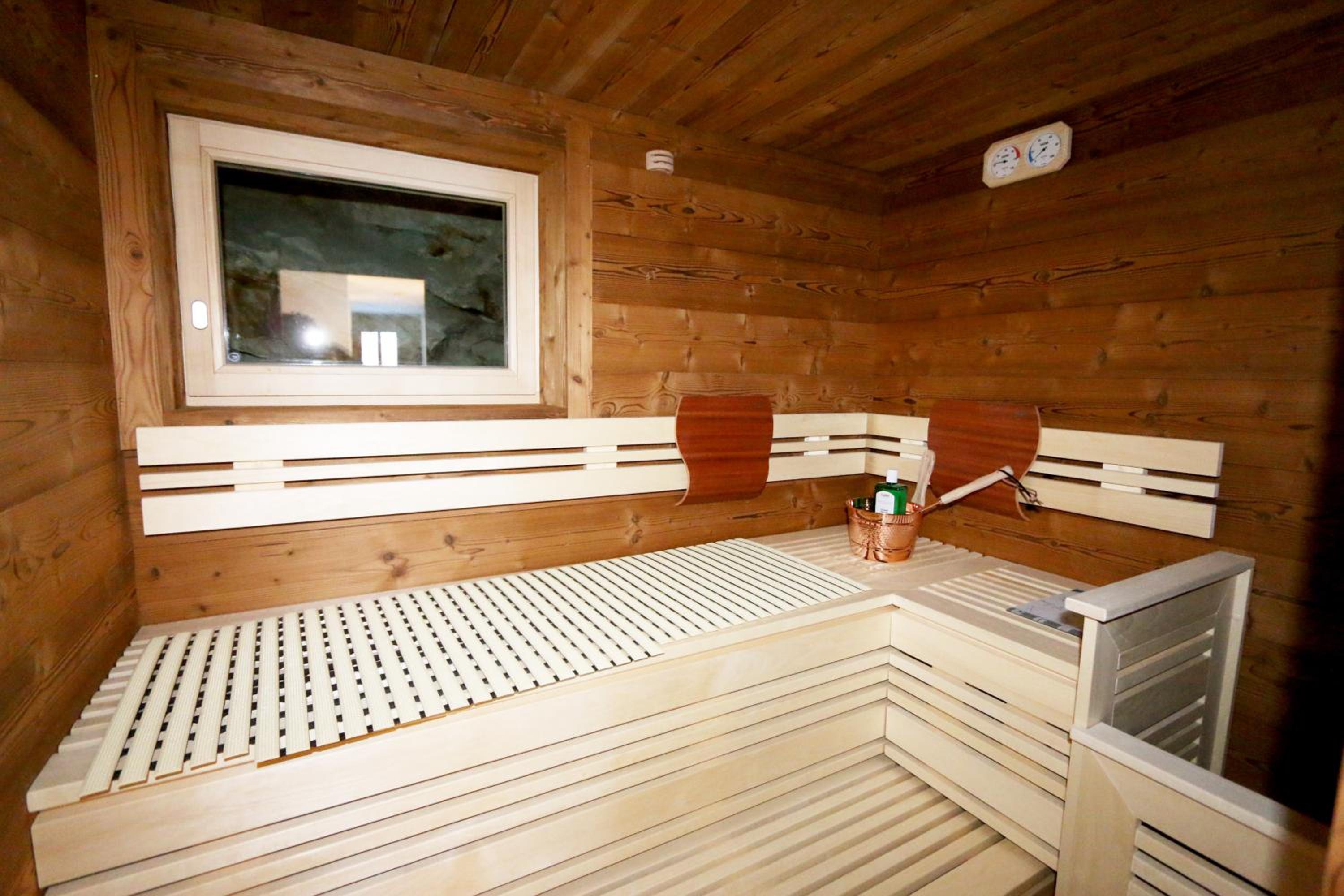 Superior Chalet photo 3