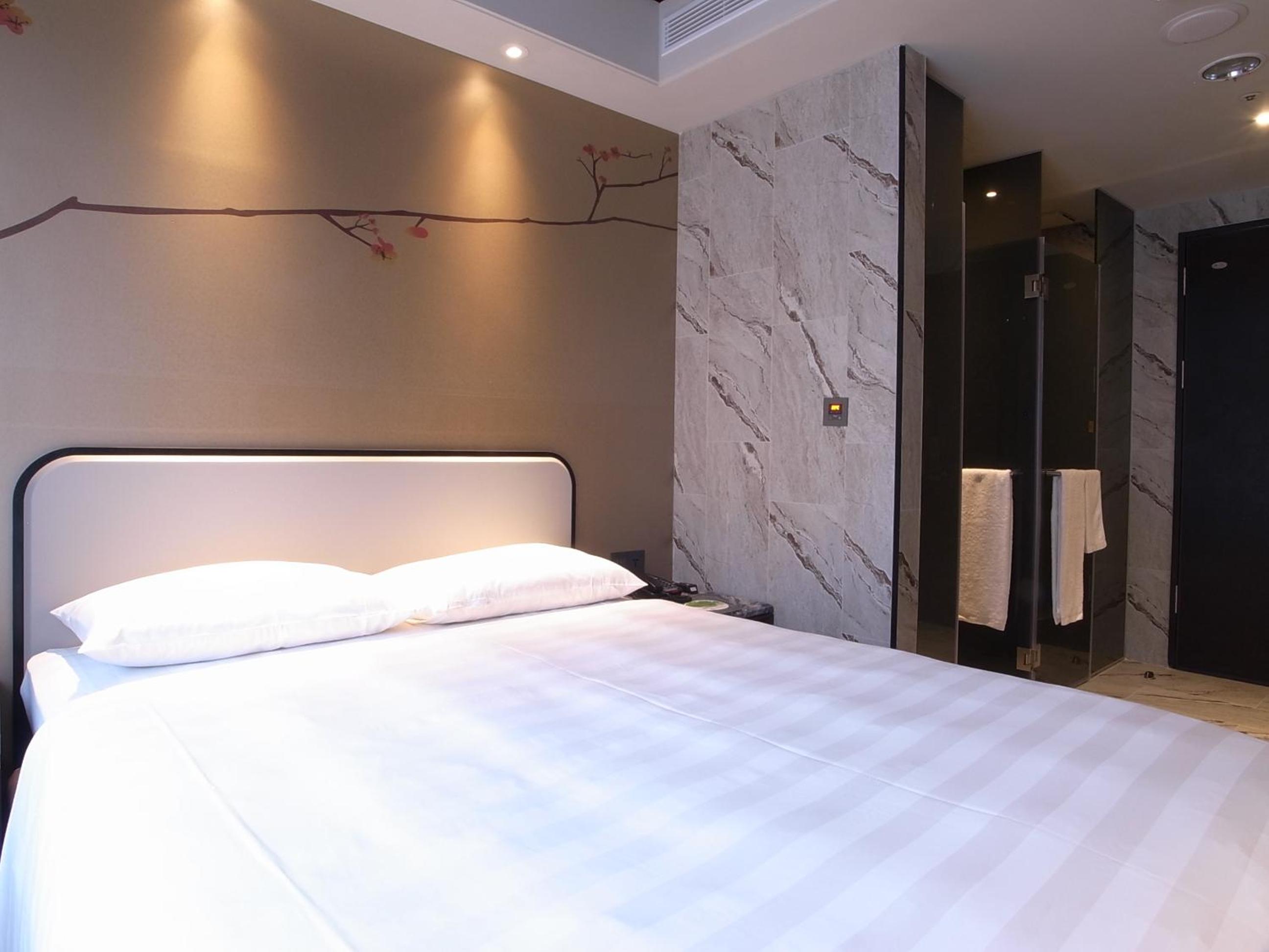 Superior Double Room photo 2
