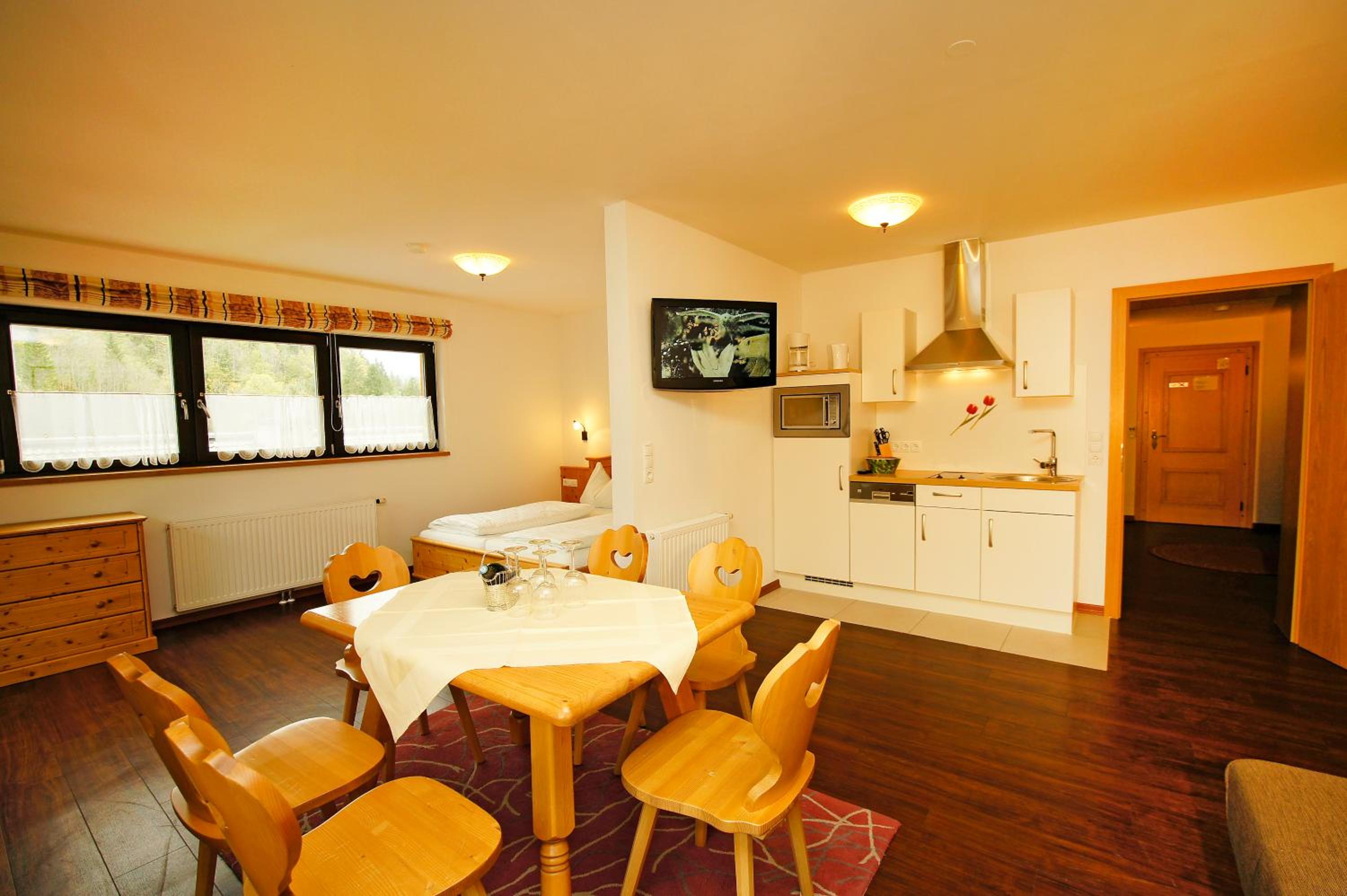 One-Bedroom Apartment