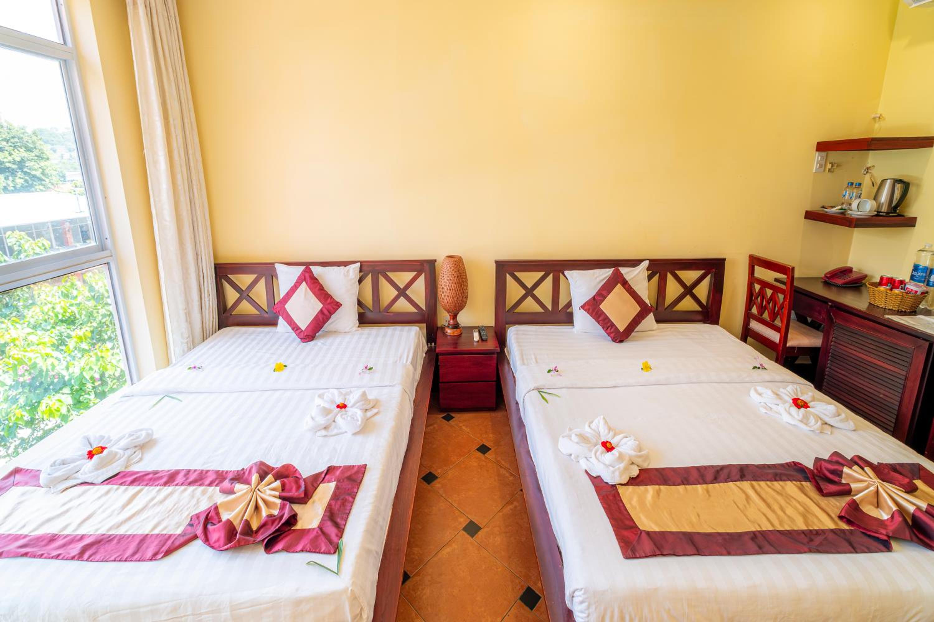 Superior Twin Room with Garden View