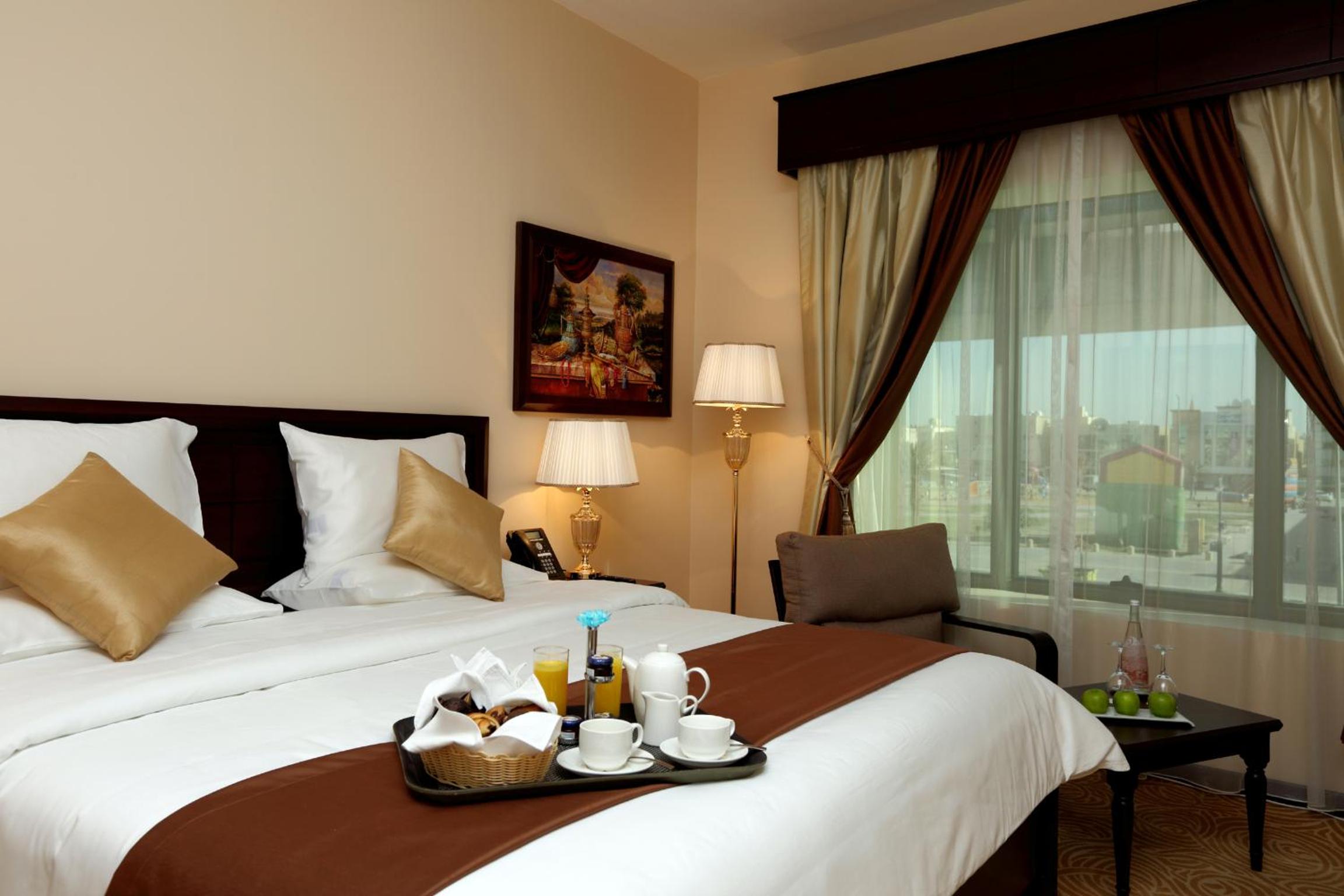 Deluxe Room - Photo 8