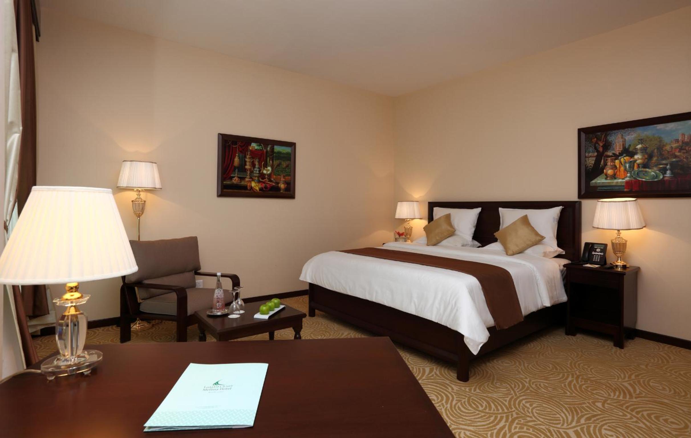 Deluxe Room - Photo 2