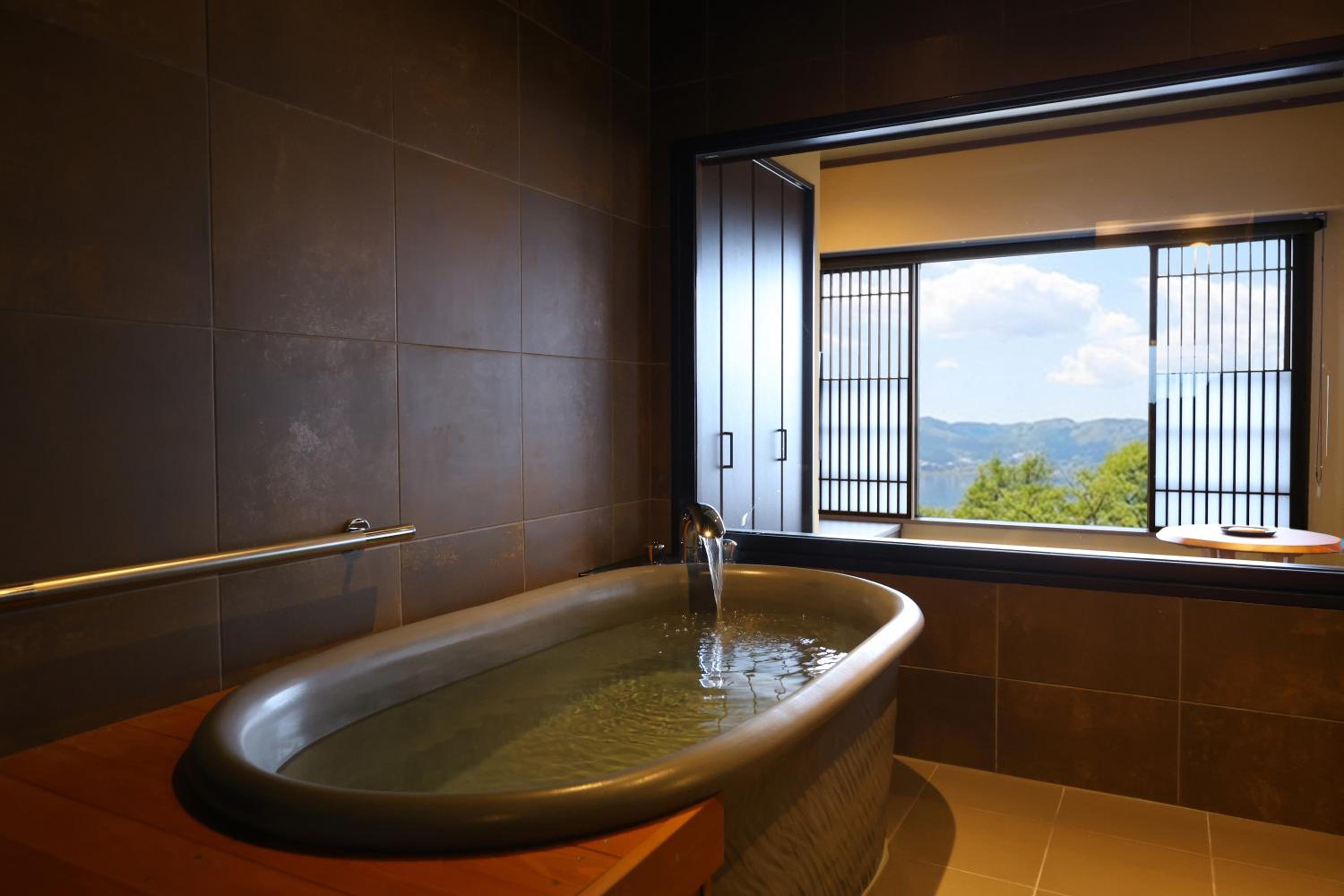 Twin Room with Bathroom