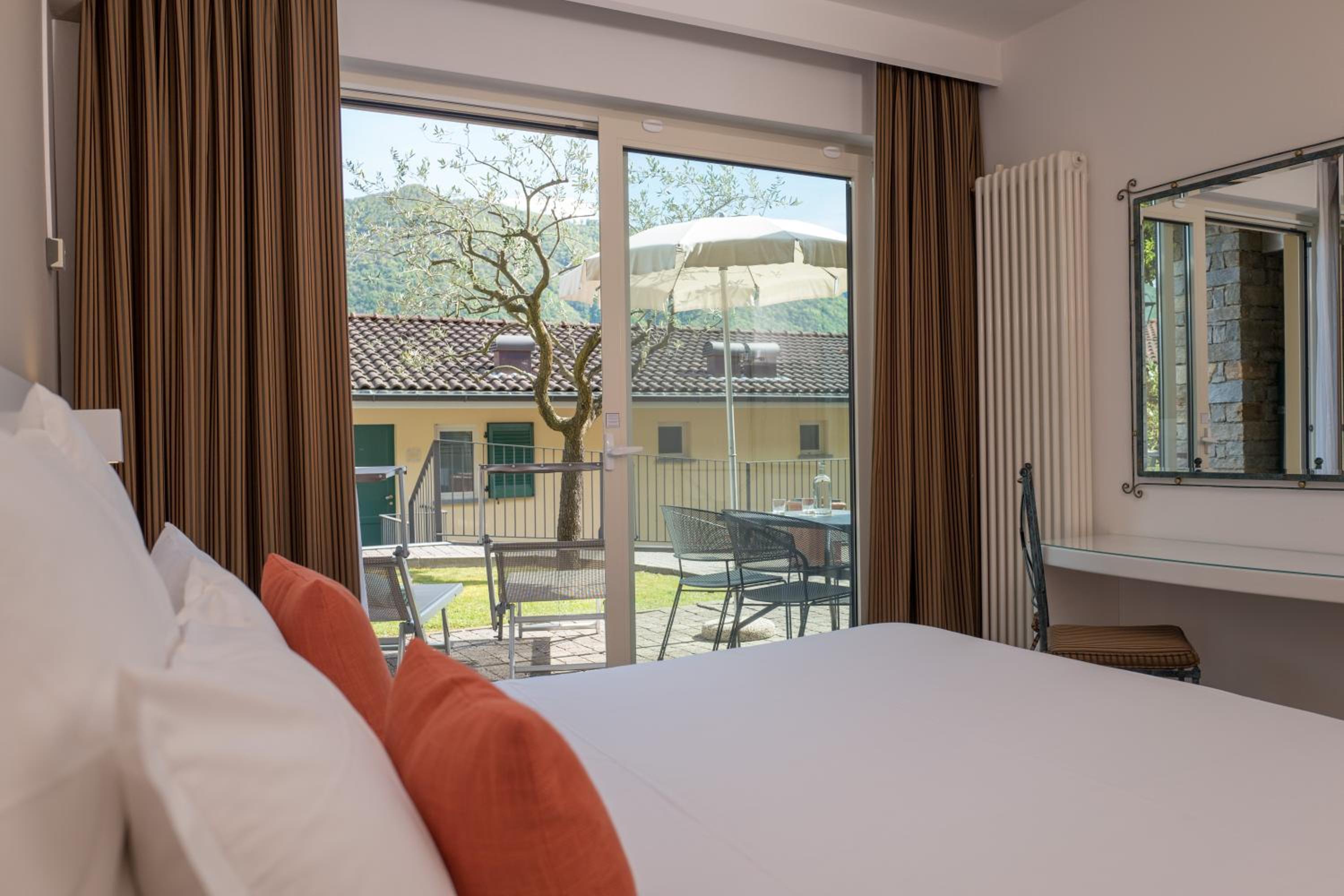 Suite with Garden View - Photo 3