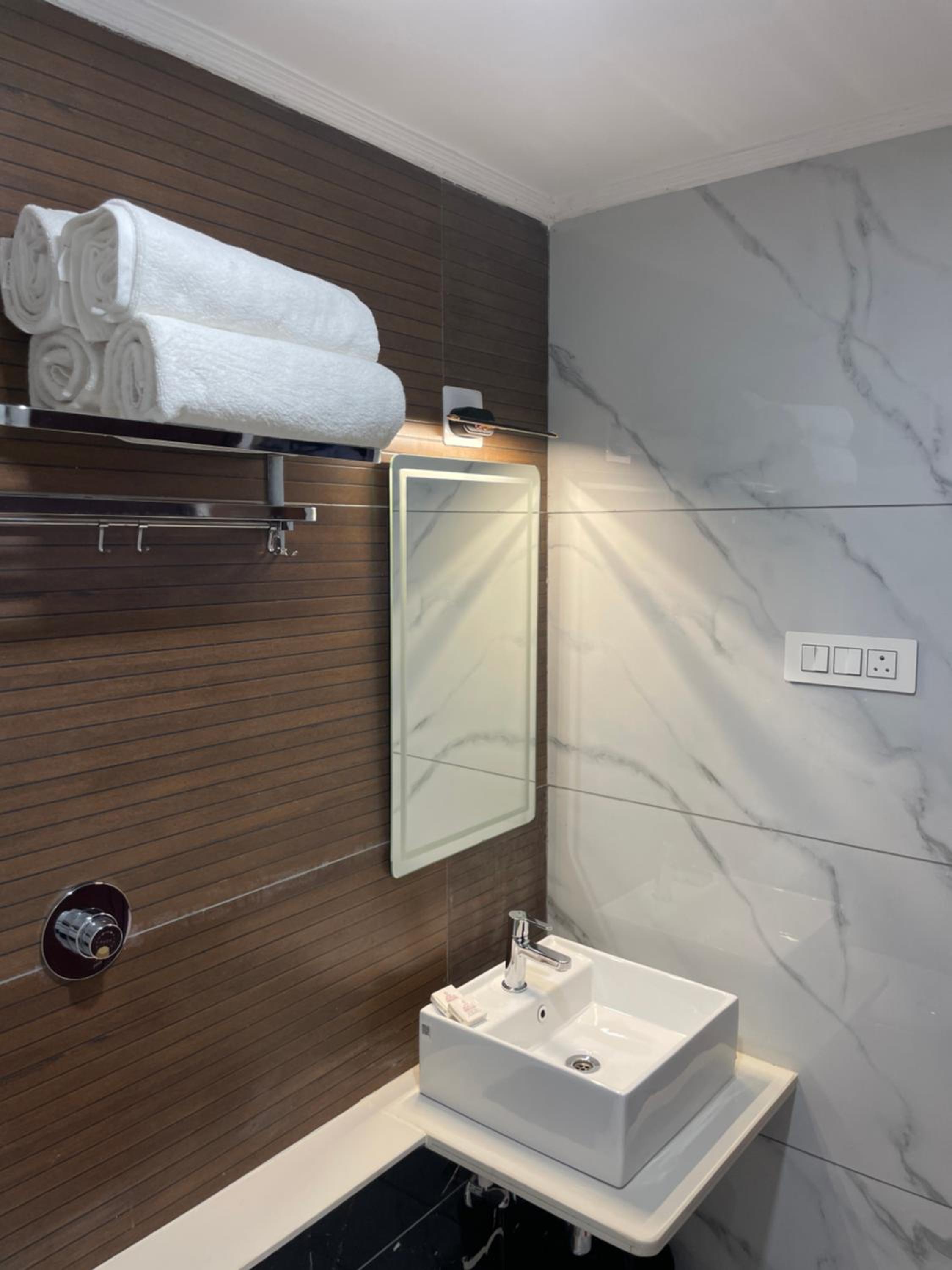 Family Double Room - Photo 1