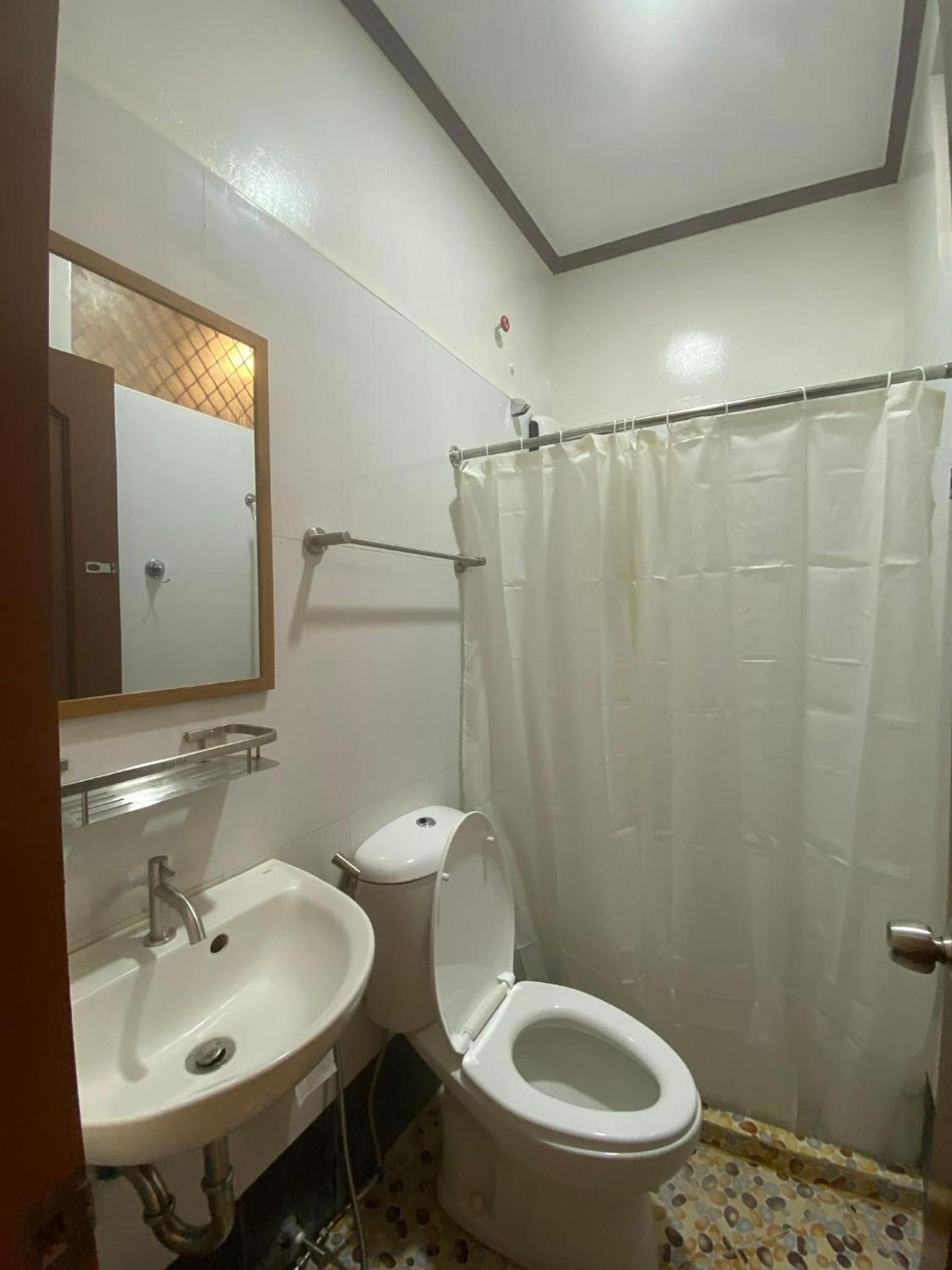 Standard Triple Room photo 3