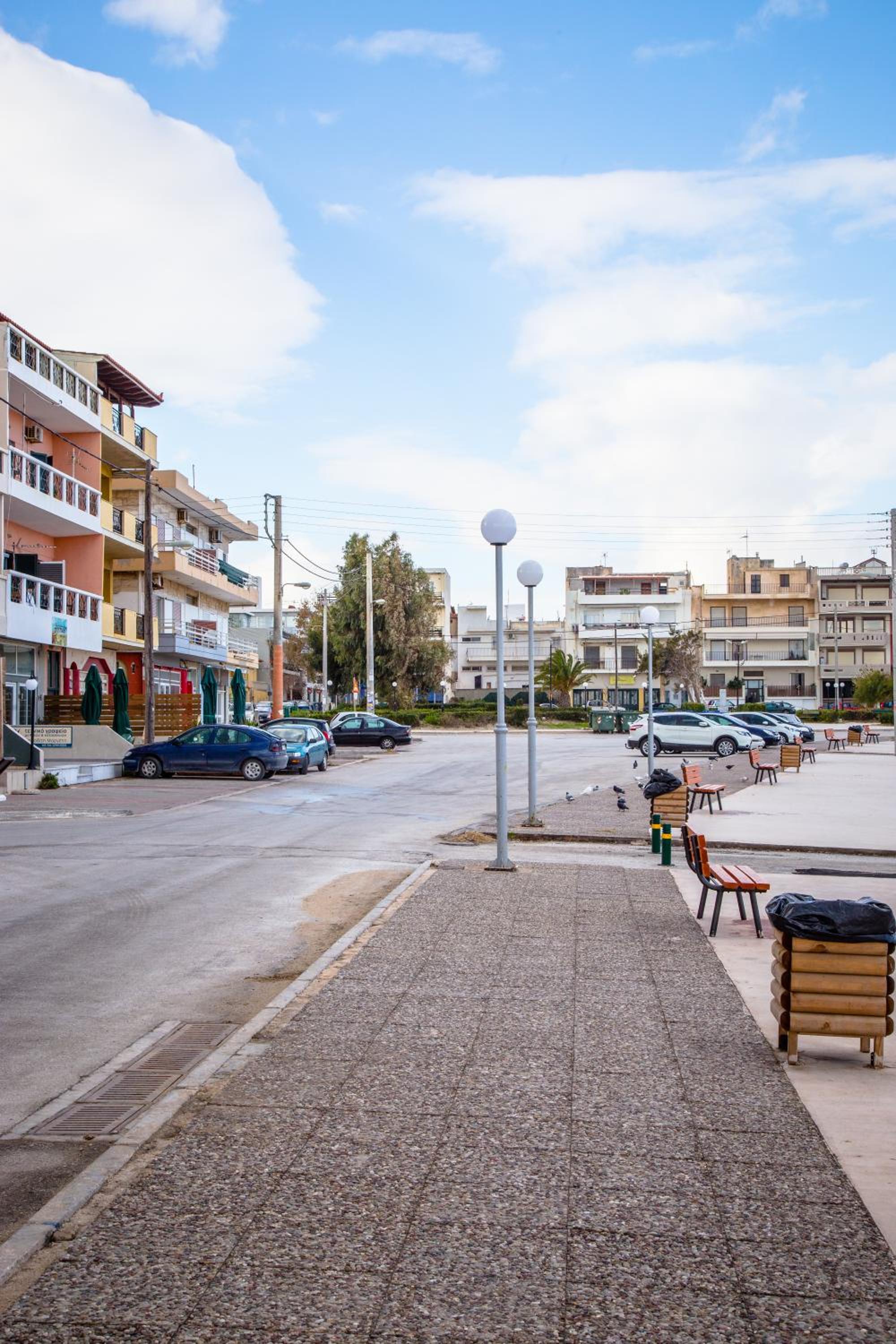 Sea View Apartment near Athens Airport - Photo 10