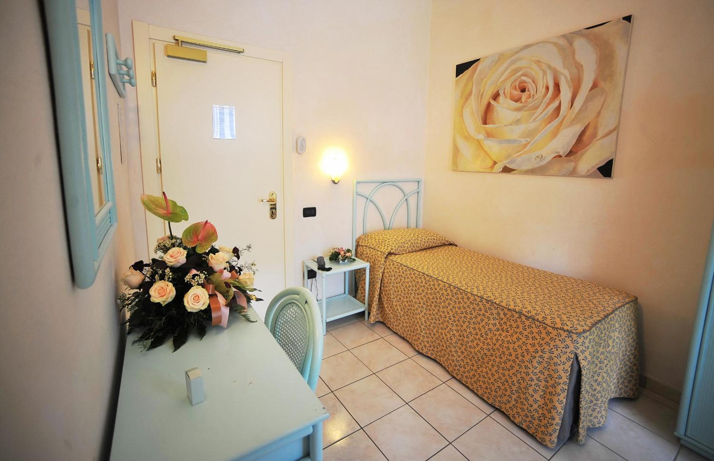 Single Room photo 1