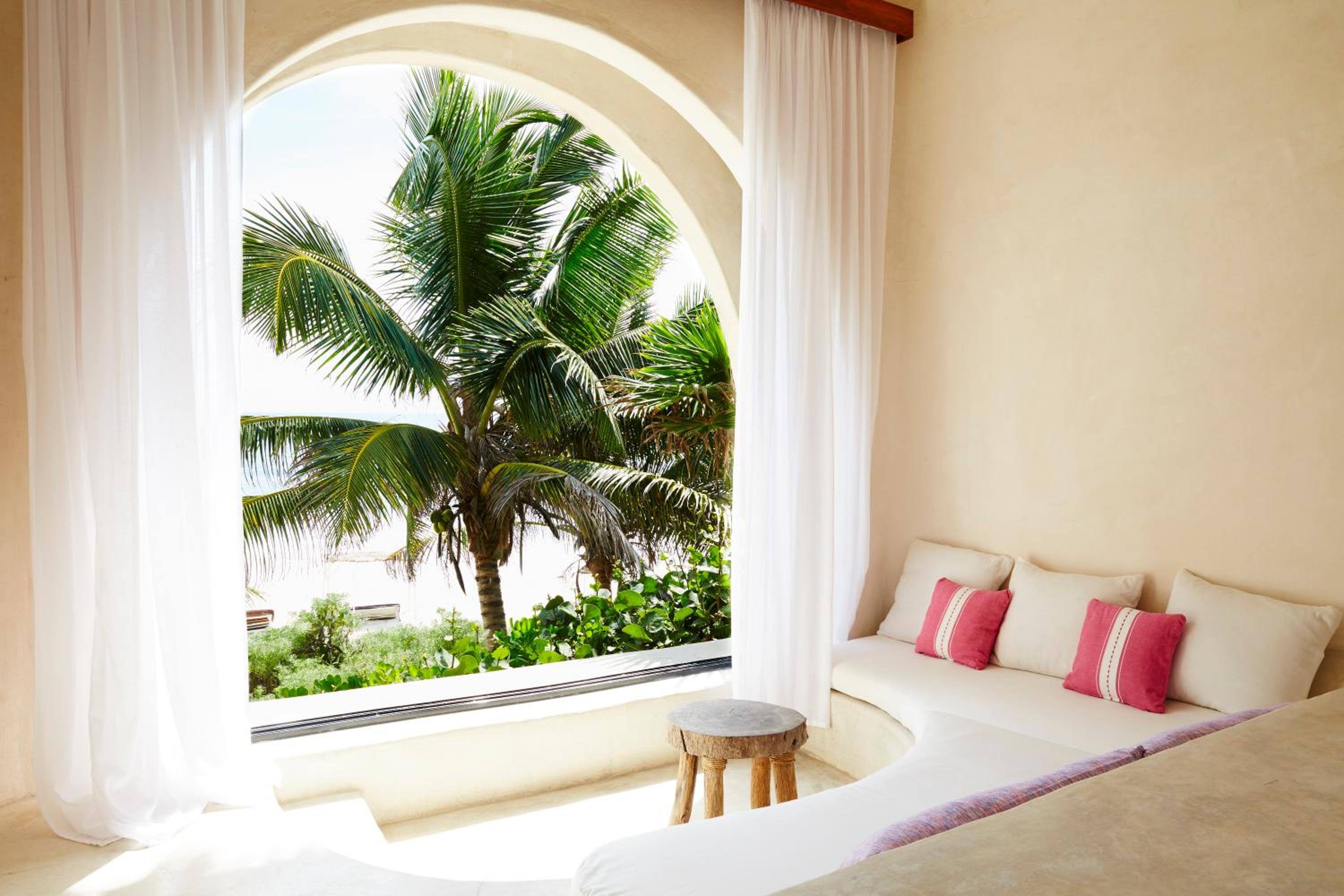 Deluxe Double or Twin Room with Ocean View - Photo 5