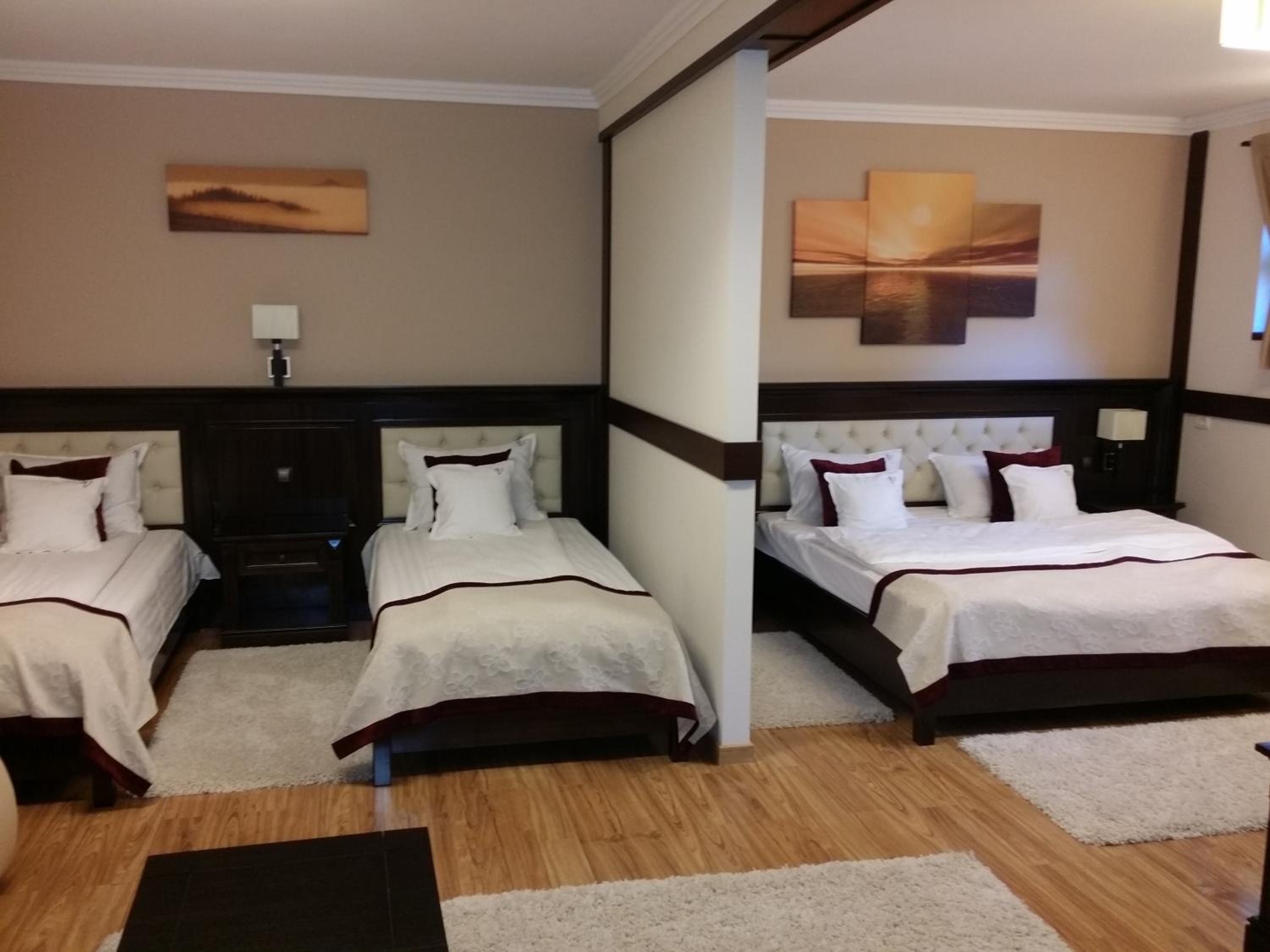 Deluxe Quadruple Room photo 2
