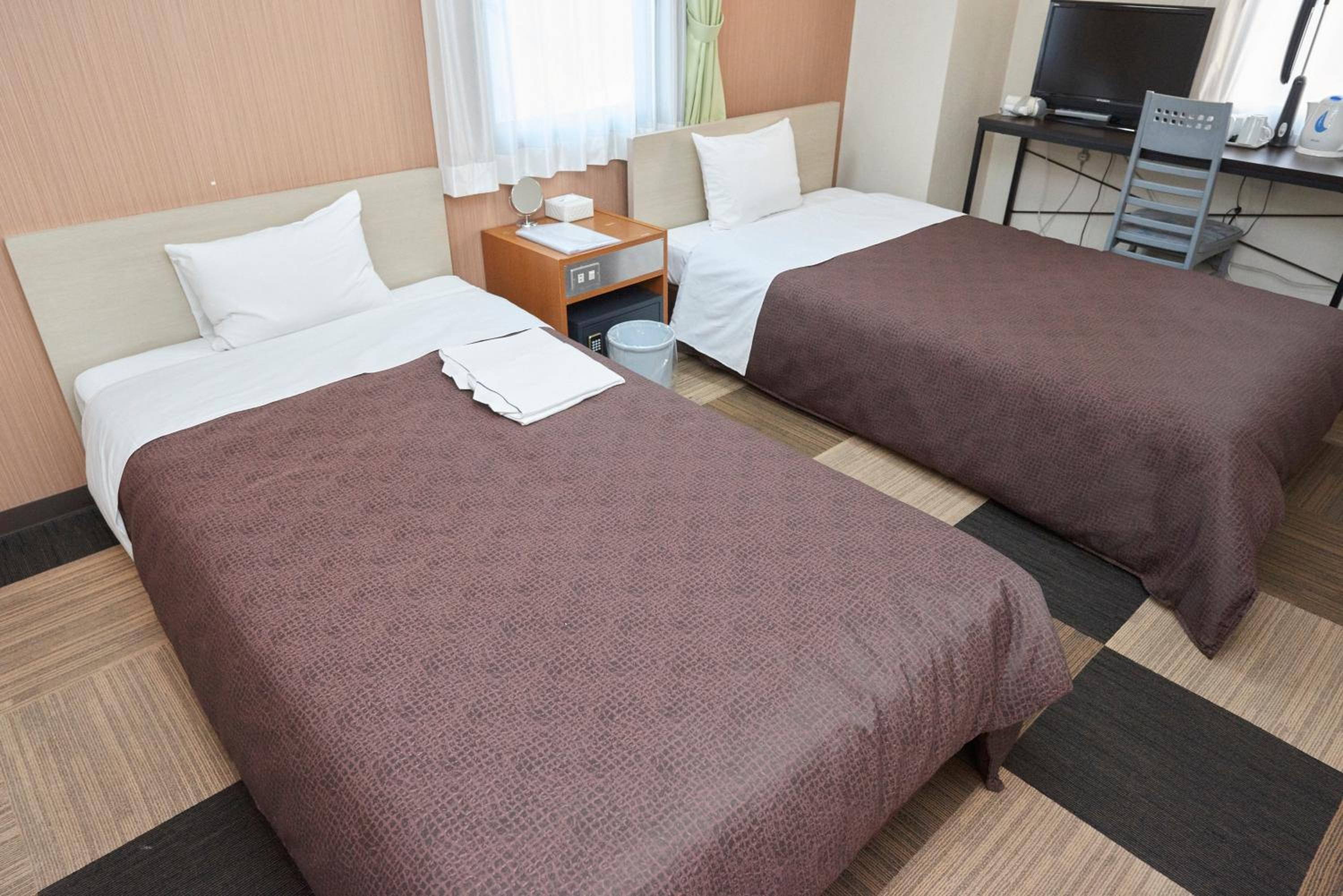 Standard Twin Room - Non-Smoking photo 2