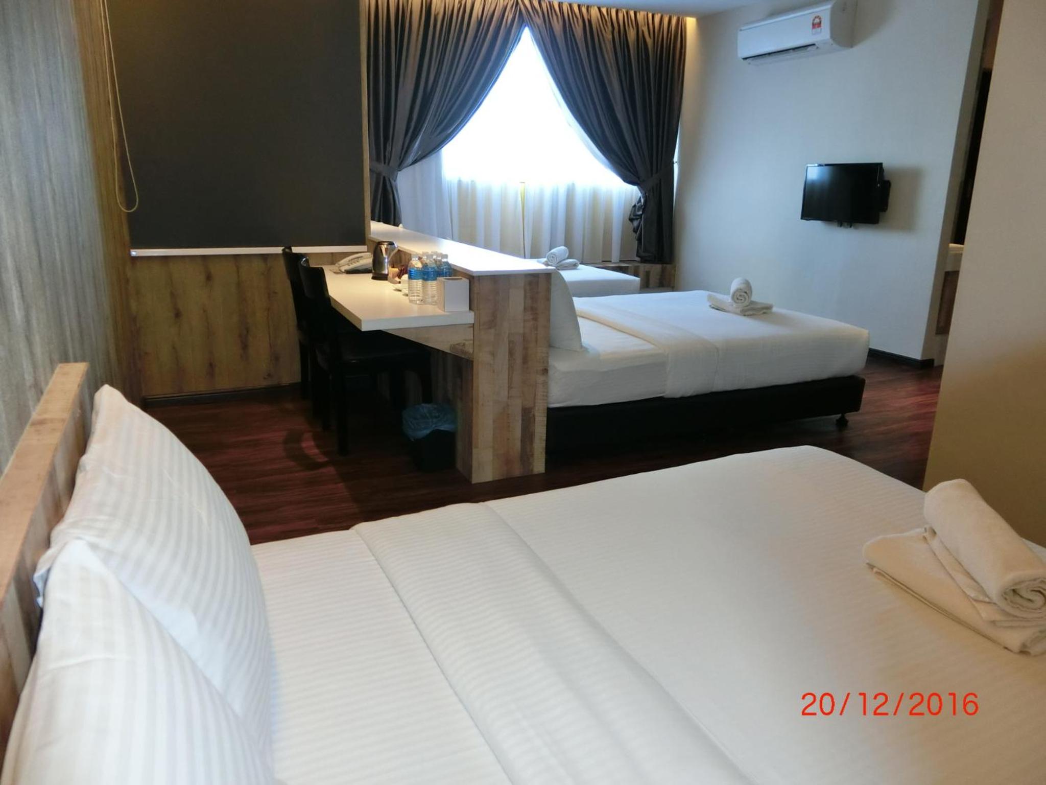 Premium Quadruple Room photo 2