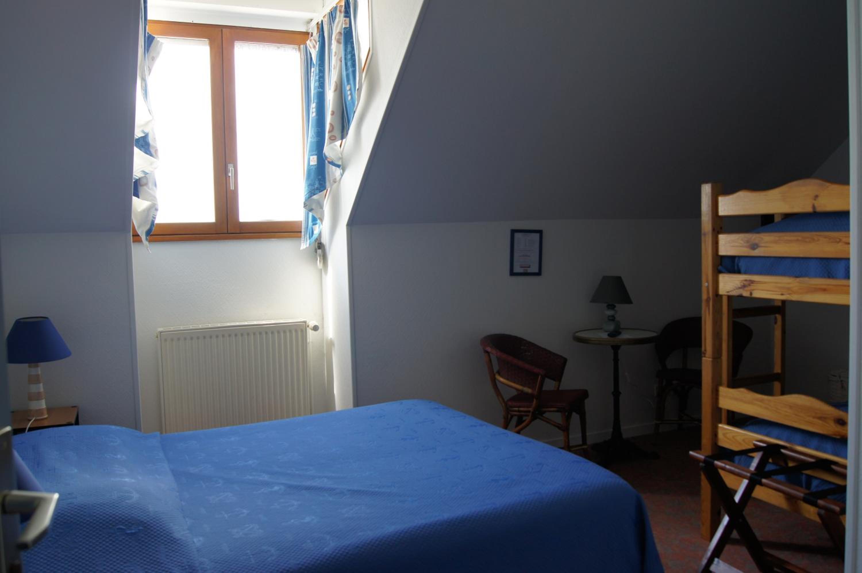 Quadruple Room - Photo 2
