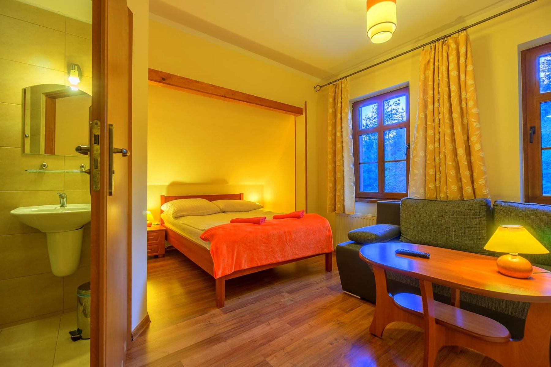 Triple Room