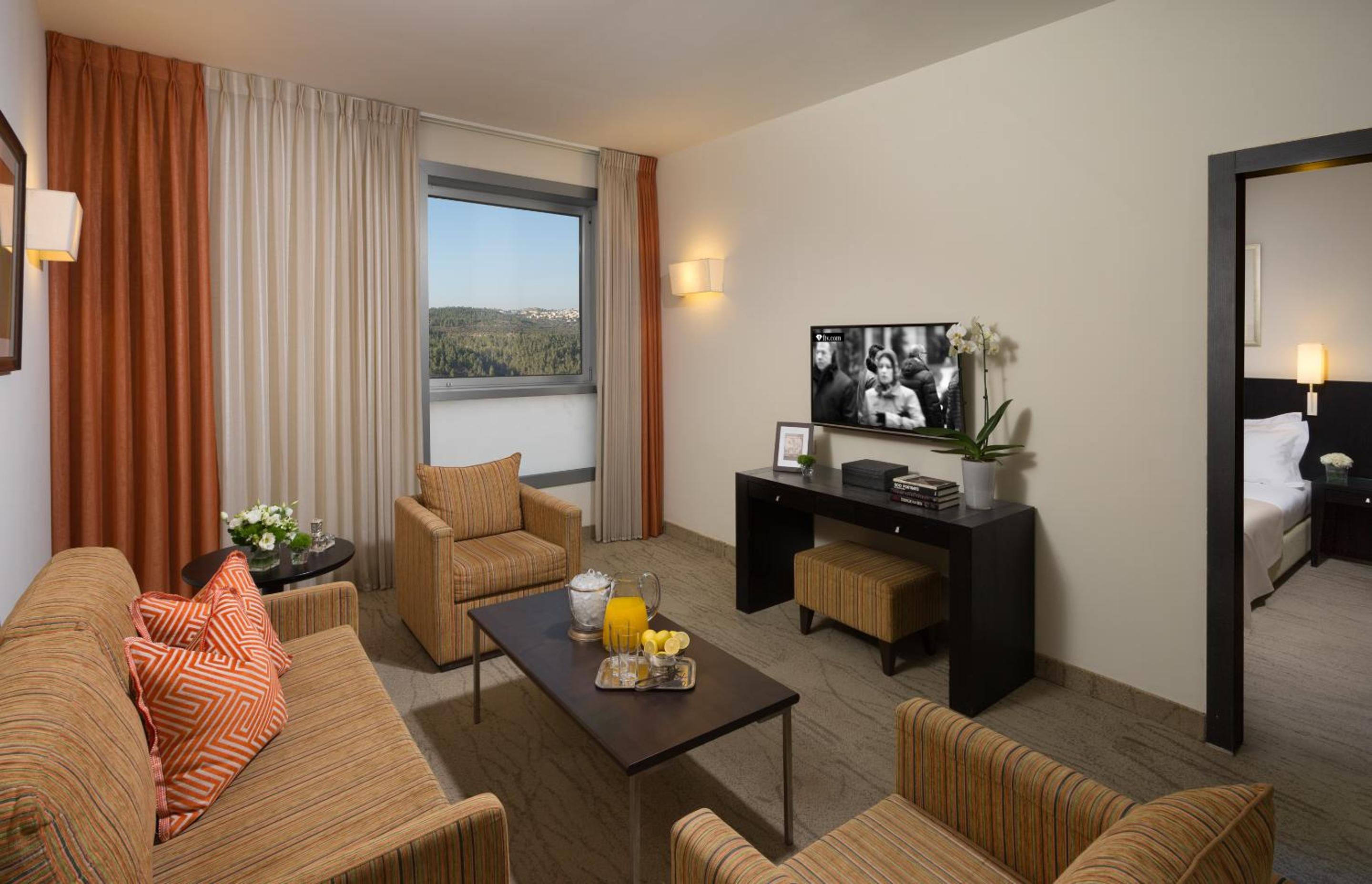 Suite photo 1