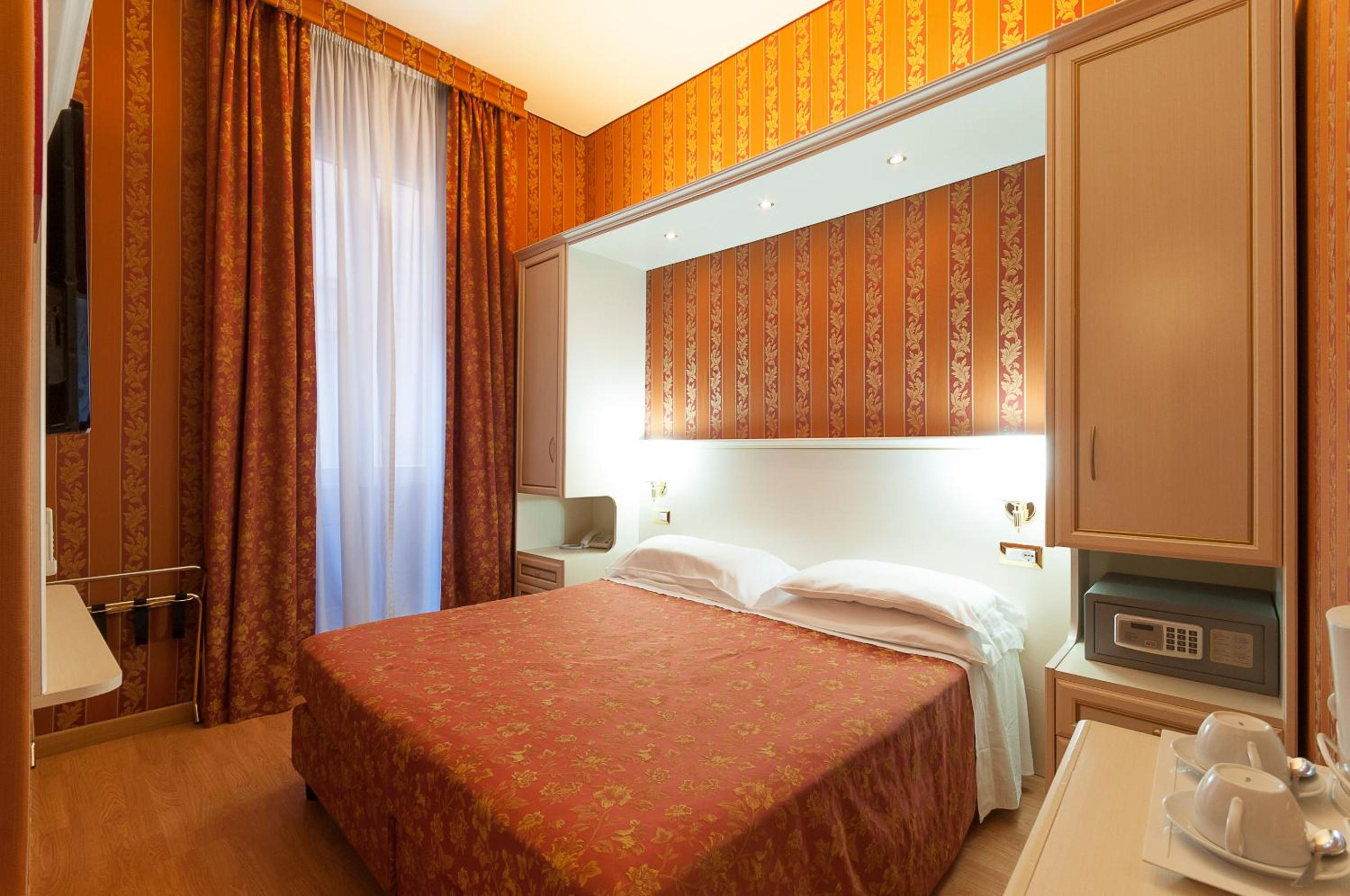 Standard Double or Twin Room - Annex photo 2