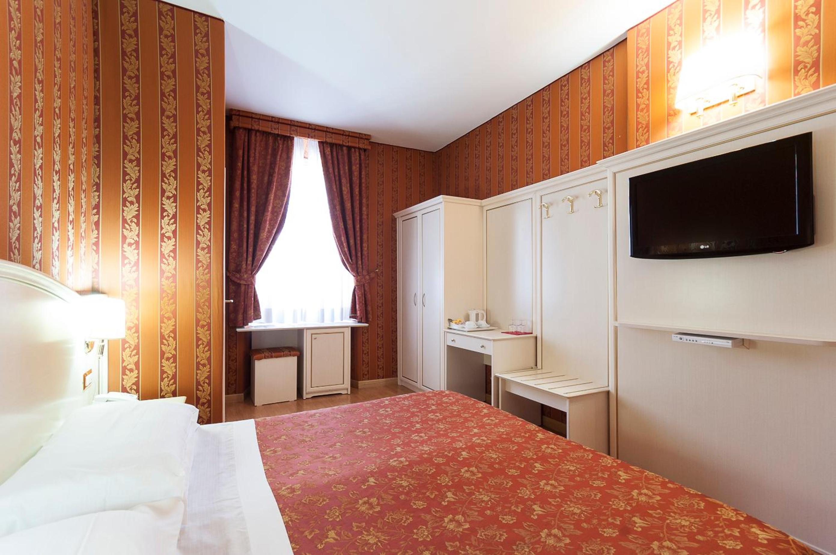 Standard Double or Twin Room - Annex photo 1