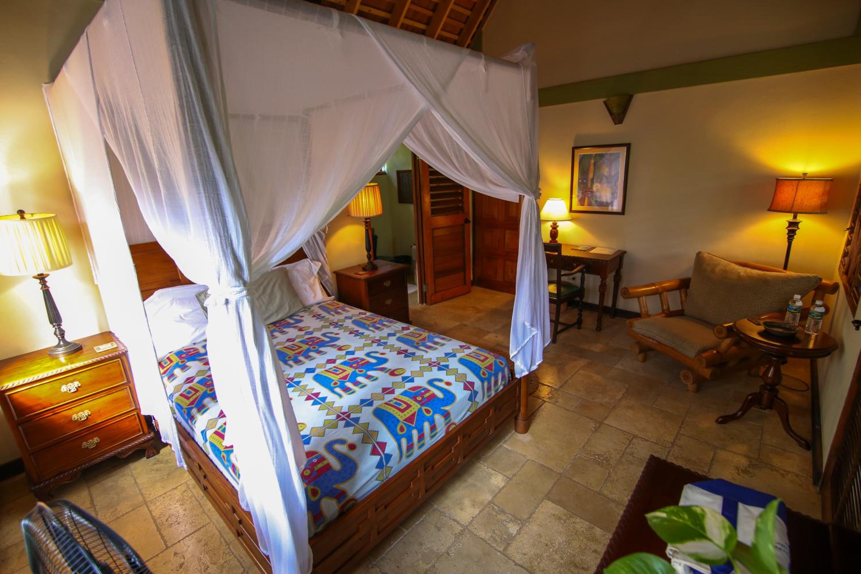 Queen Room with Garden View photo 2