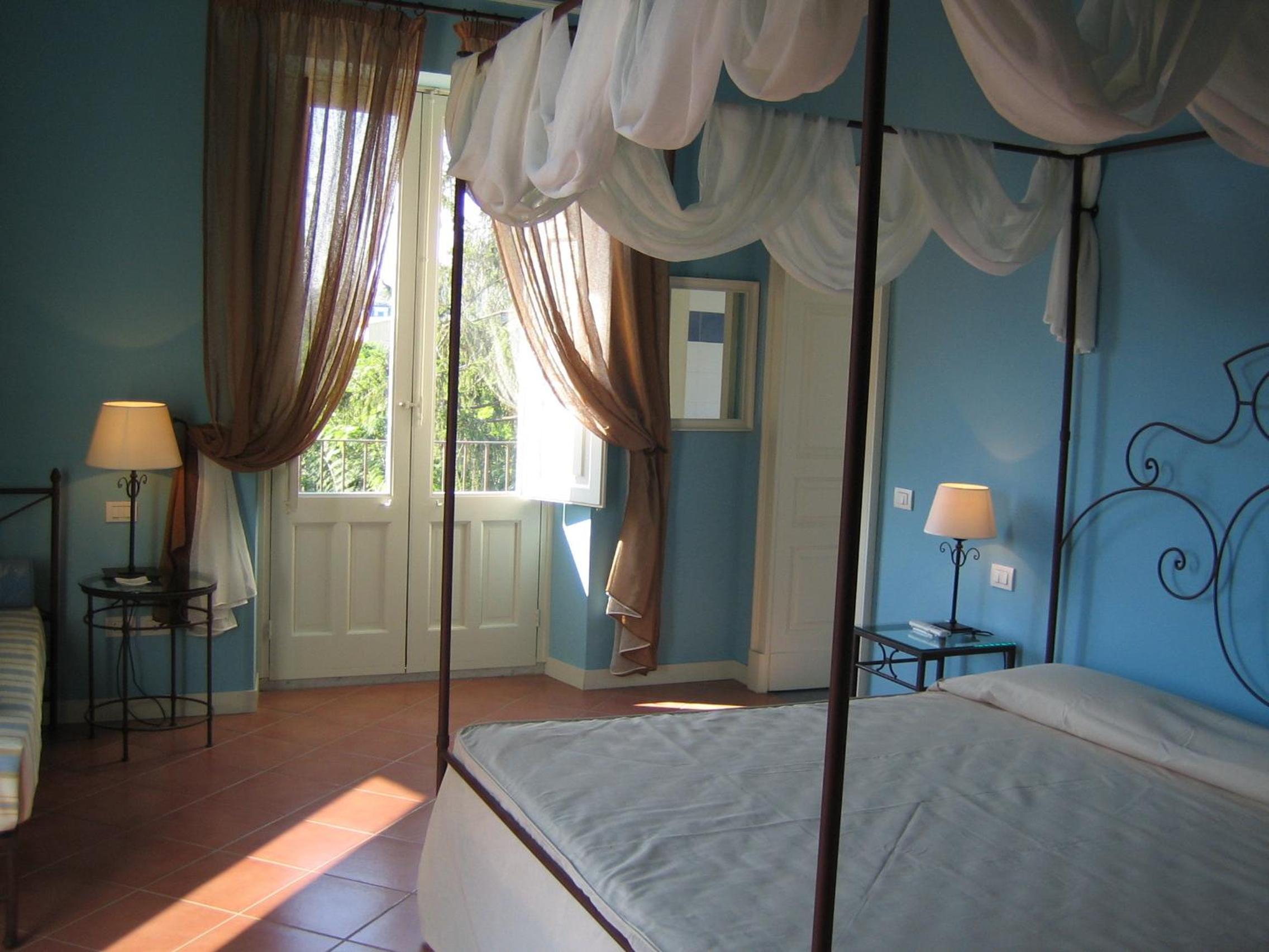 Superior Triple Room - Photo 4