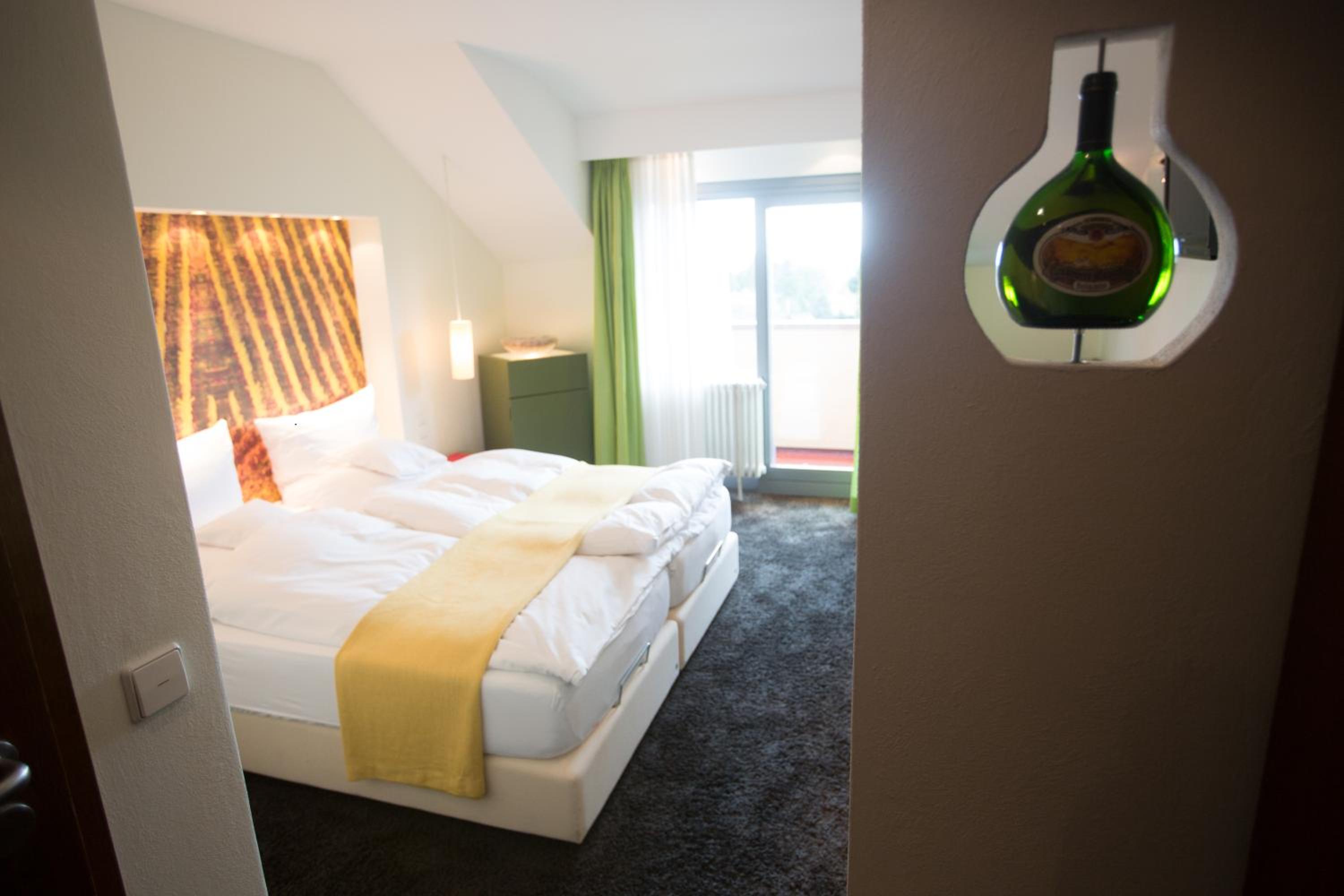 Standard Double Room - Photo 3