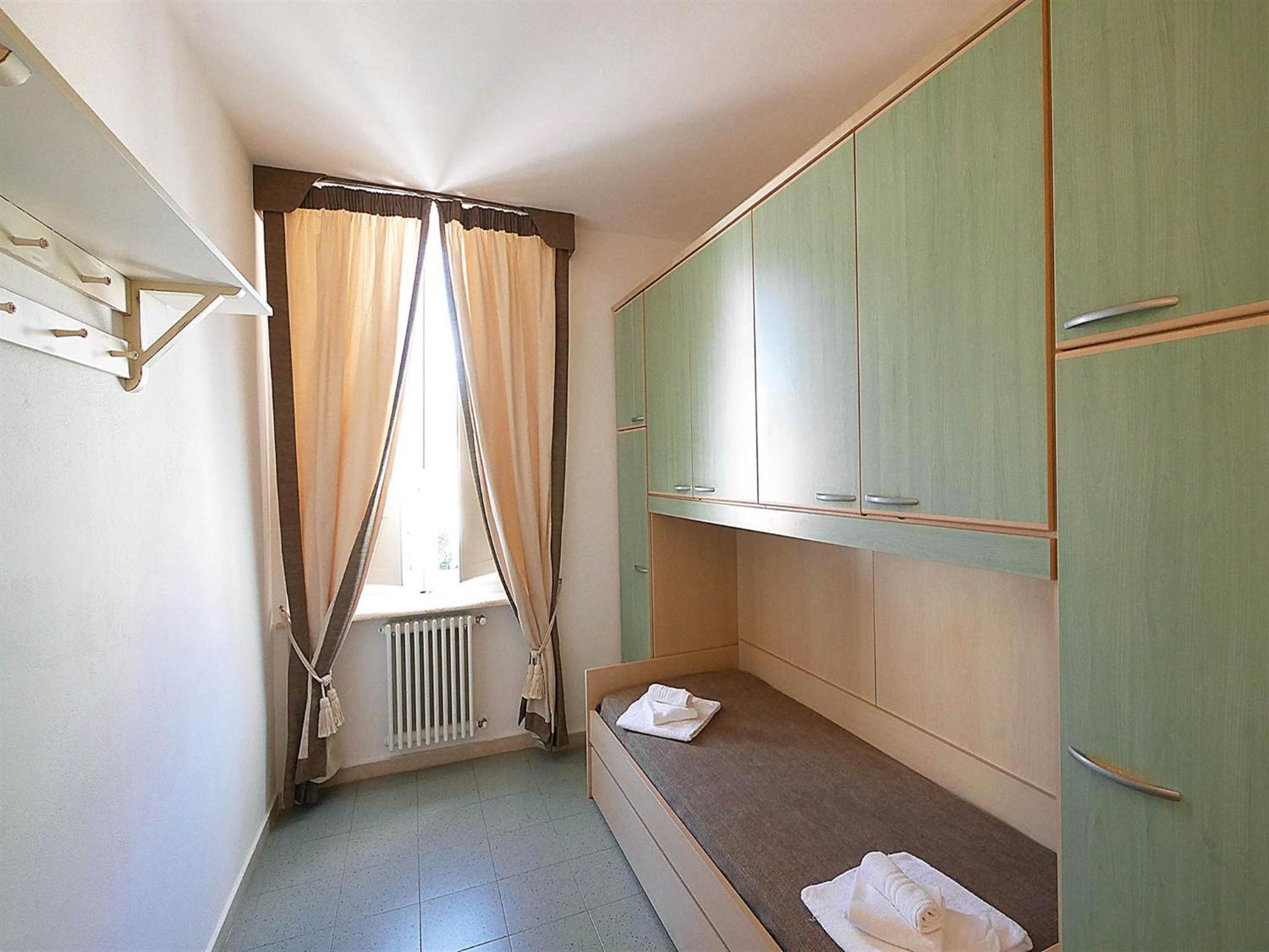 Two-Bedroom Apartment - Photo 12