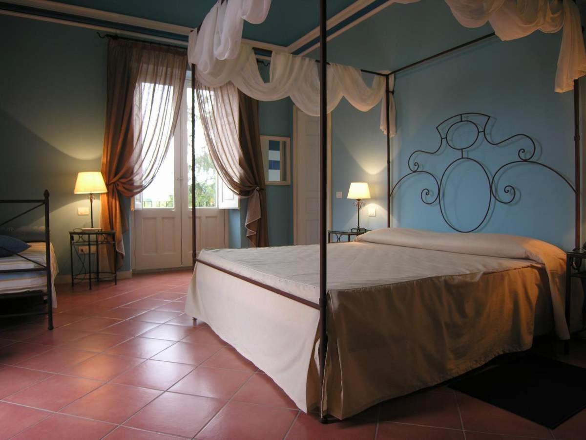 Superior Triple Room - Photo 2