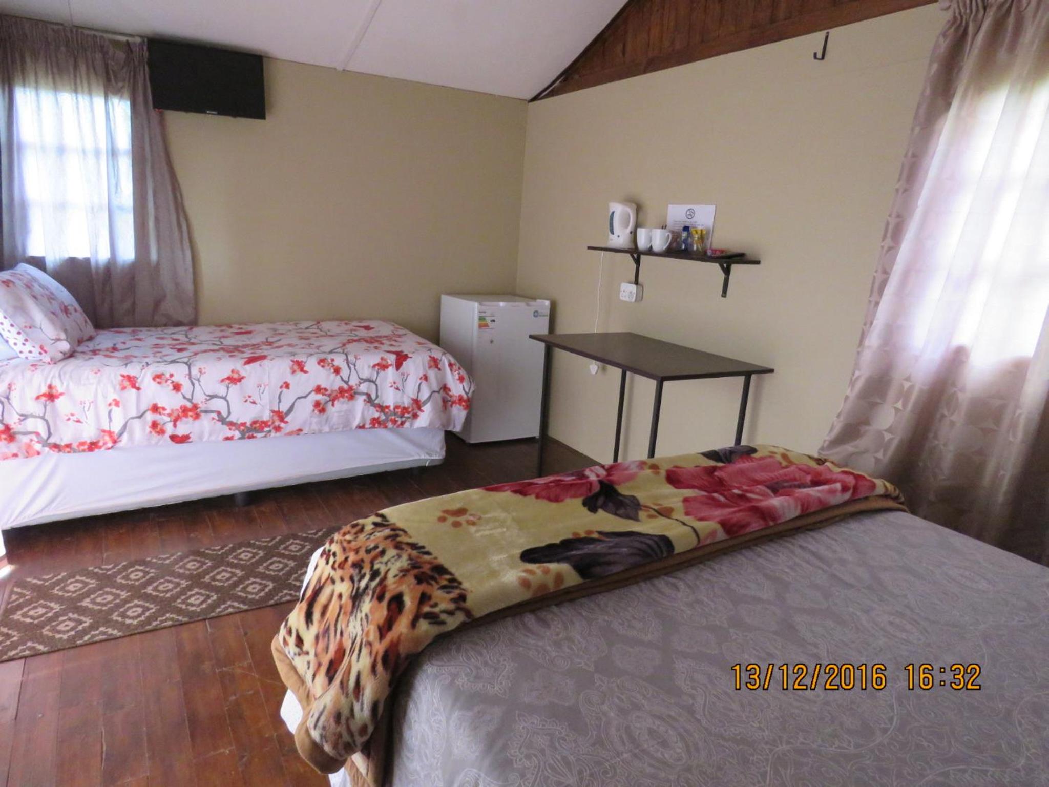 Double Room with Balcony (2 Adults + 1 Child) photo 1