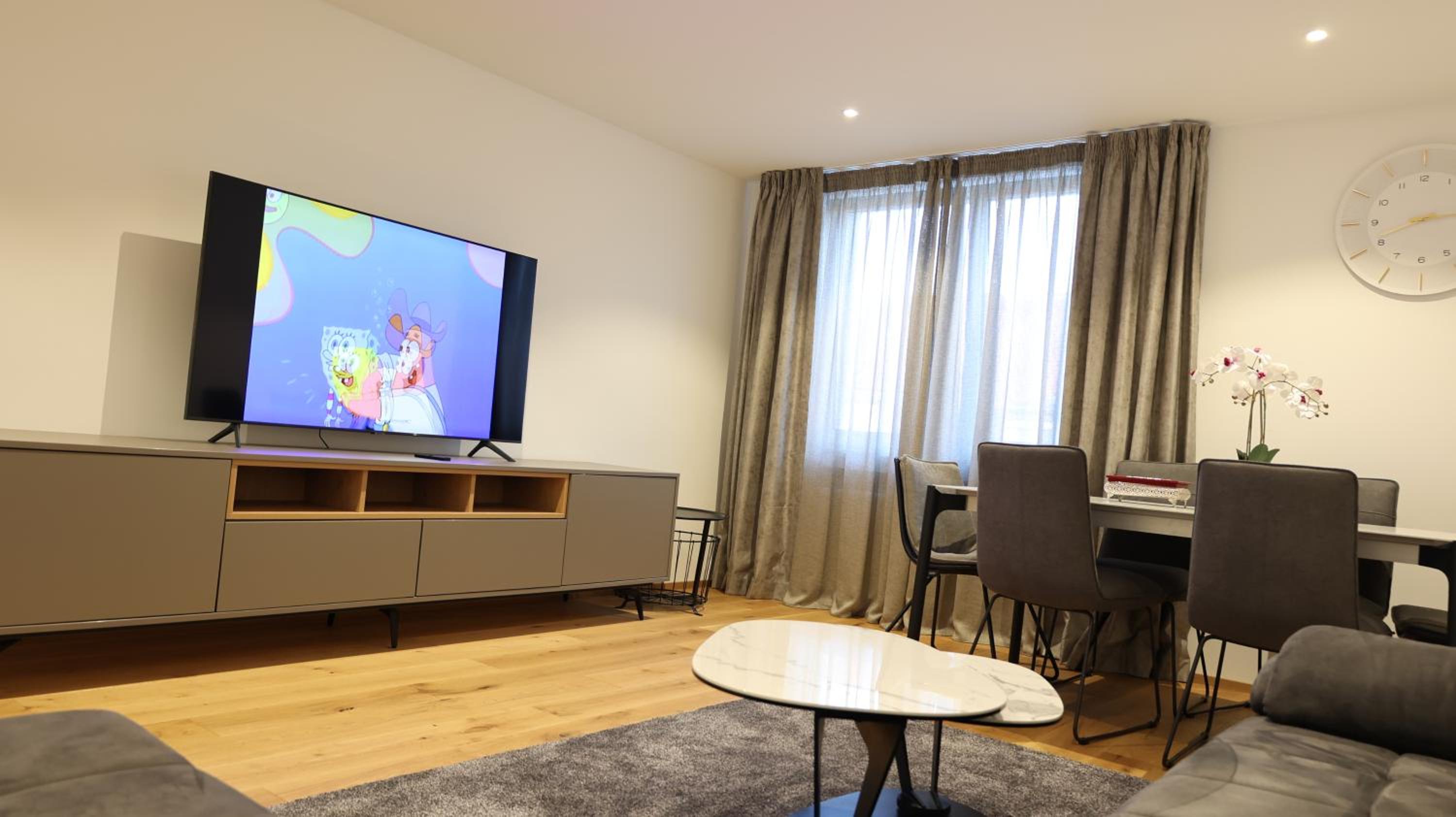 Two-Bedroom Apartment with Balcony
