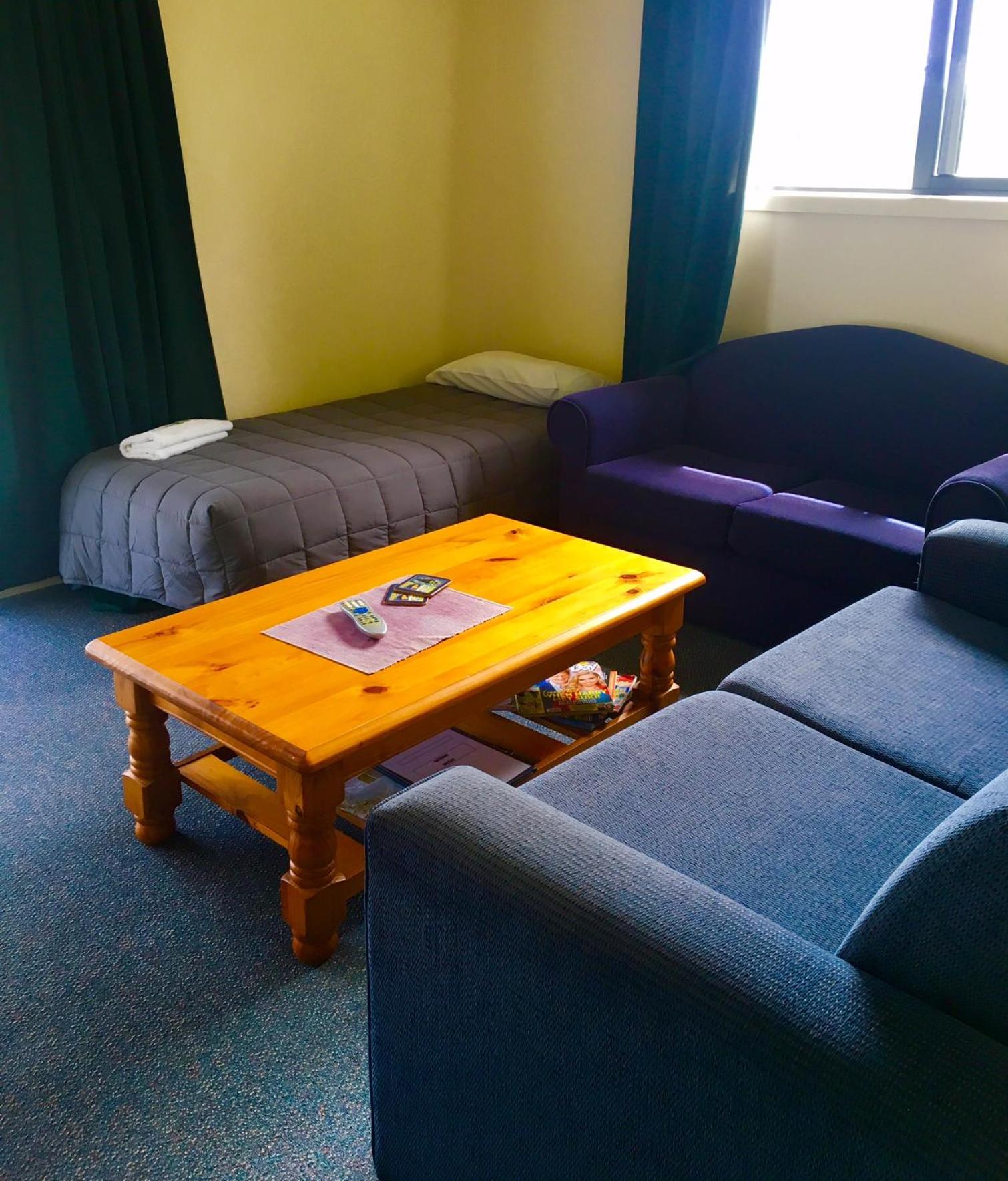 One-Bedroom Apartment - Disability Access photo 2