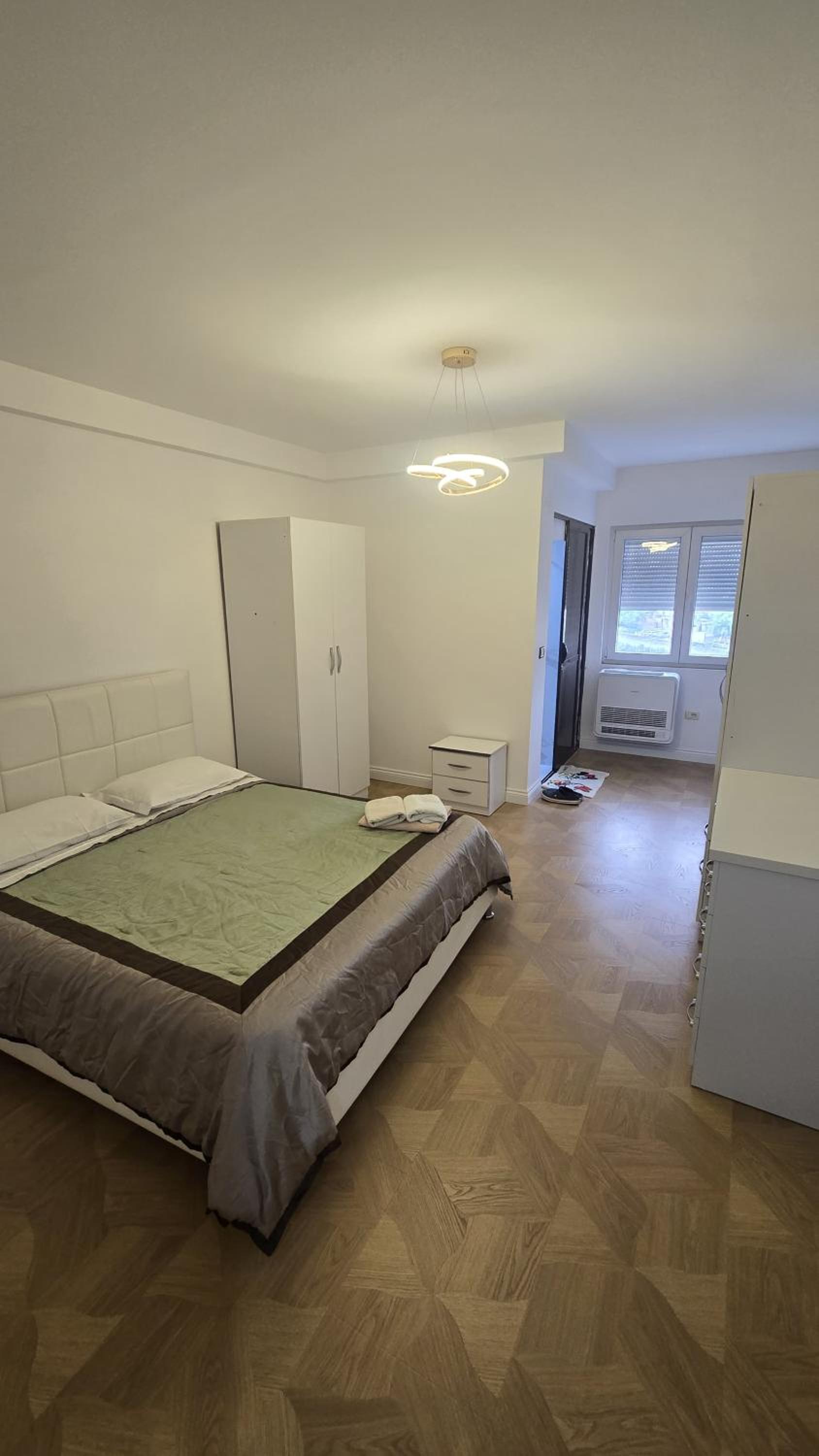Apartment photo 3