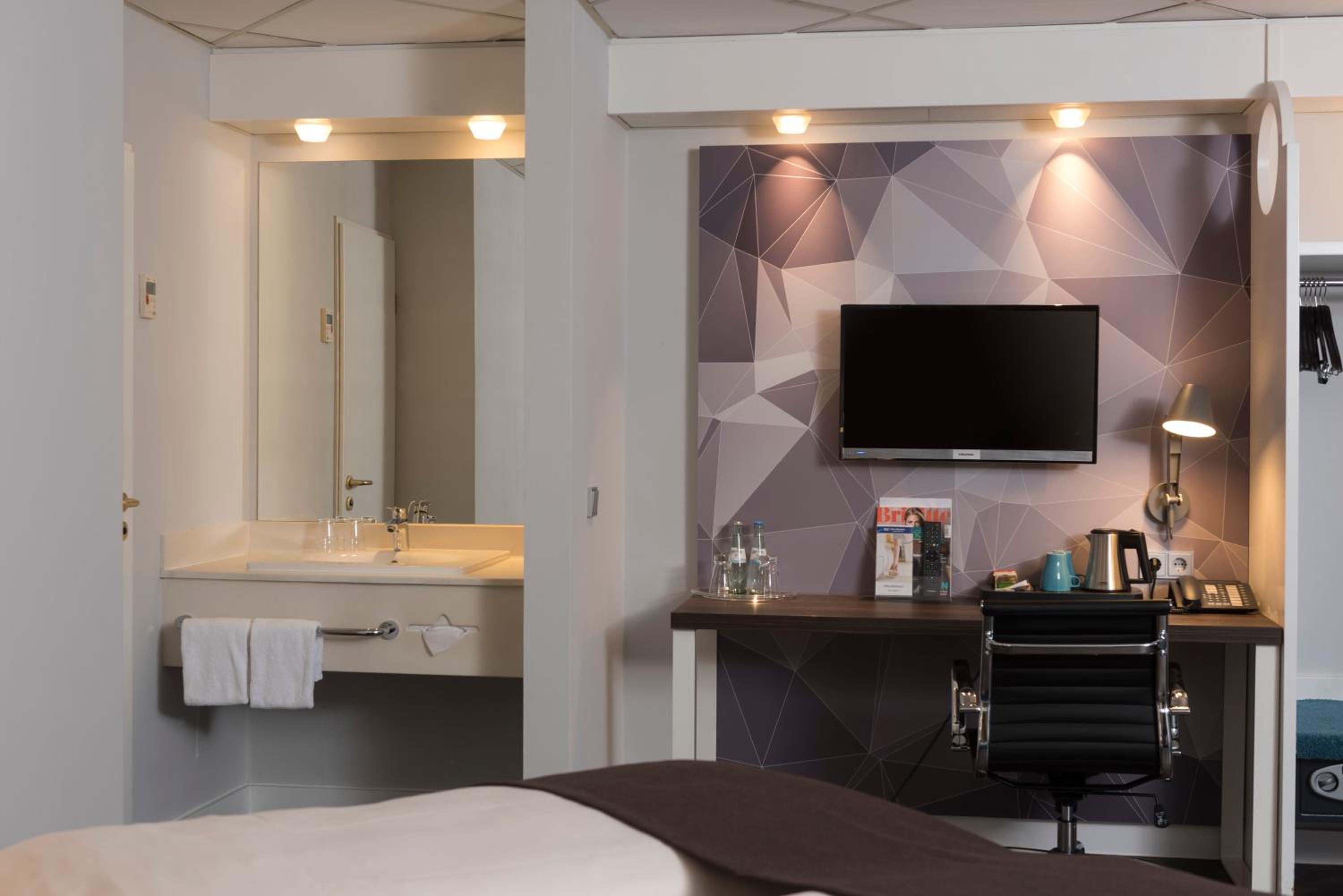 Standard Room - Photo 1