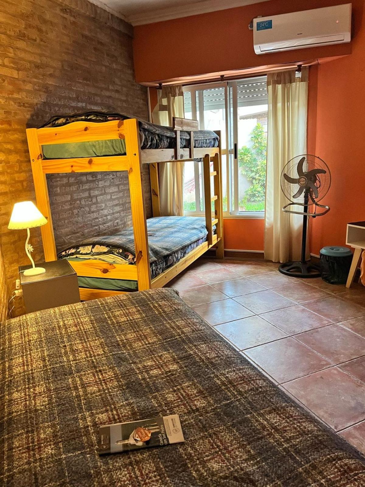 Bed in 4-Bed Mixed Dormitory Room photo 3