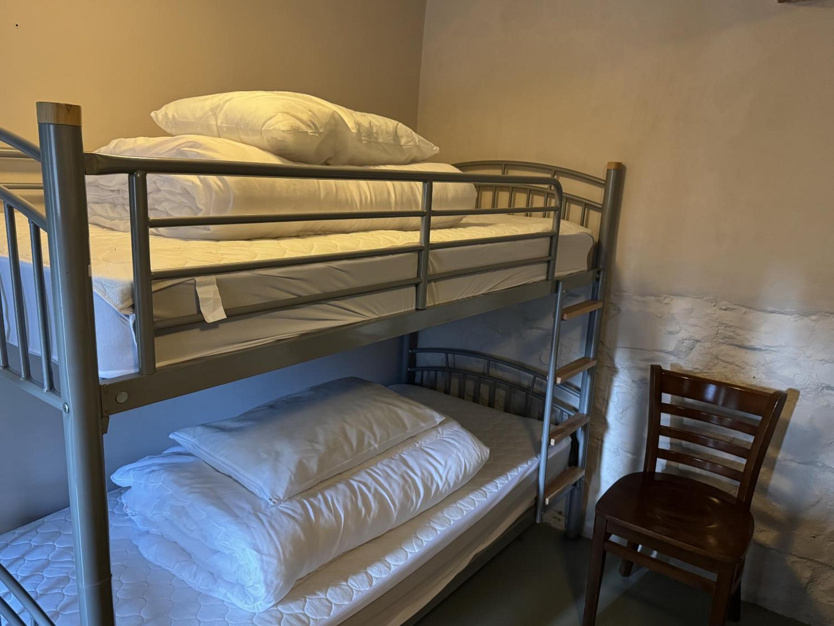 Single Bed in Dormitory Room photo 3