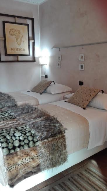 Double or Twin Room - Photo 10