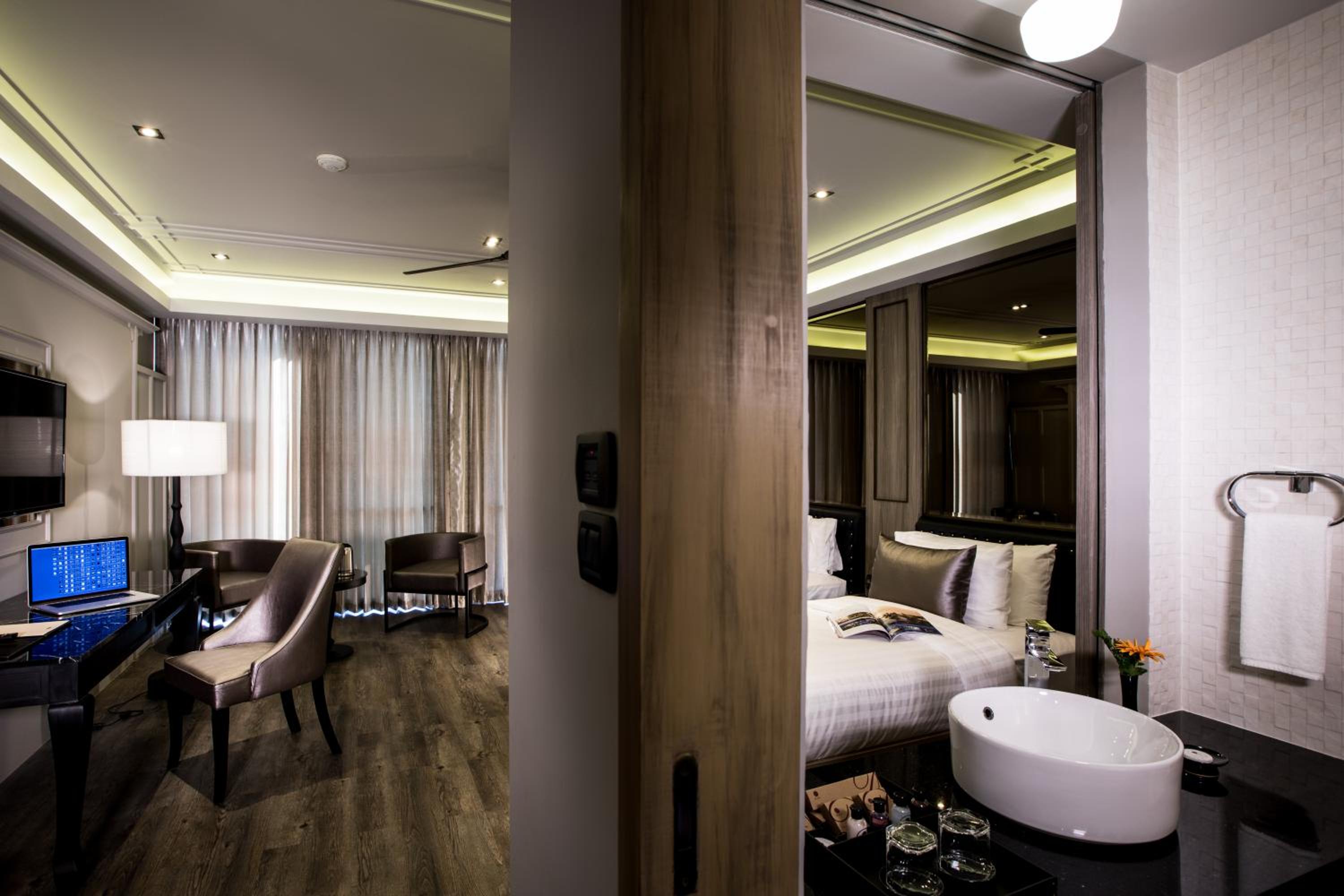 Premier Double or Twin Room - Photo 6
