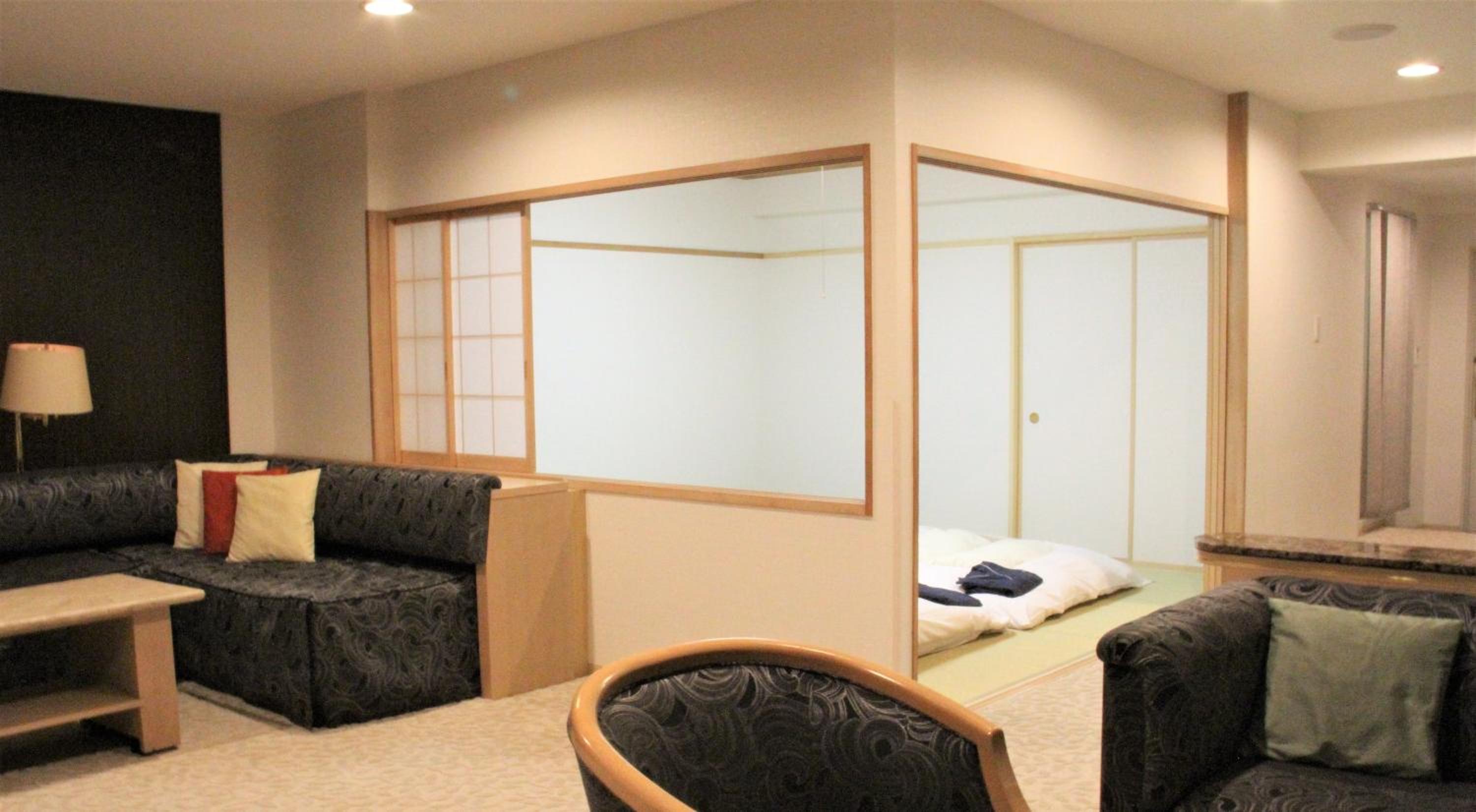 Urban Room with Tatami Area  photo 2