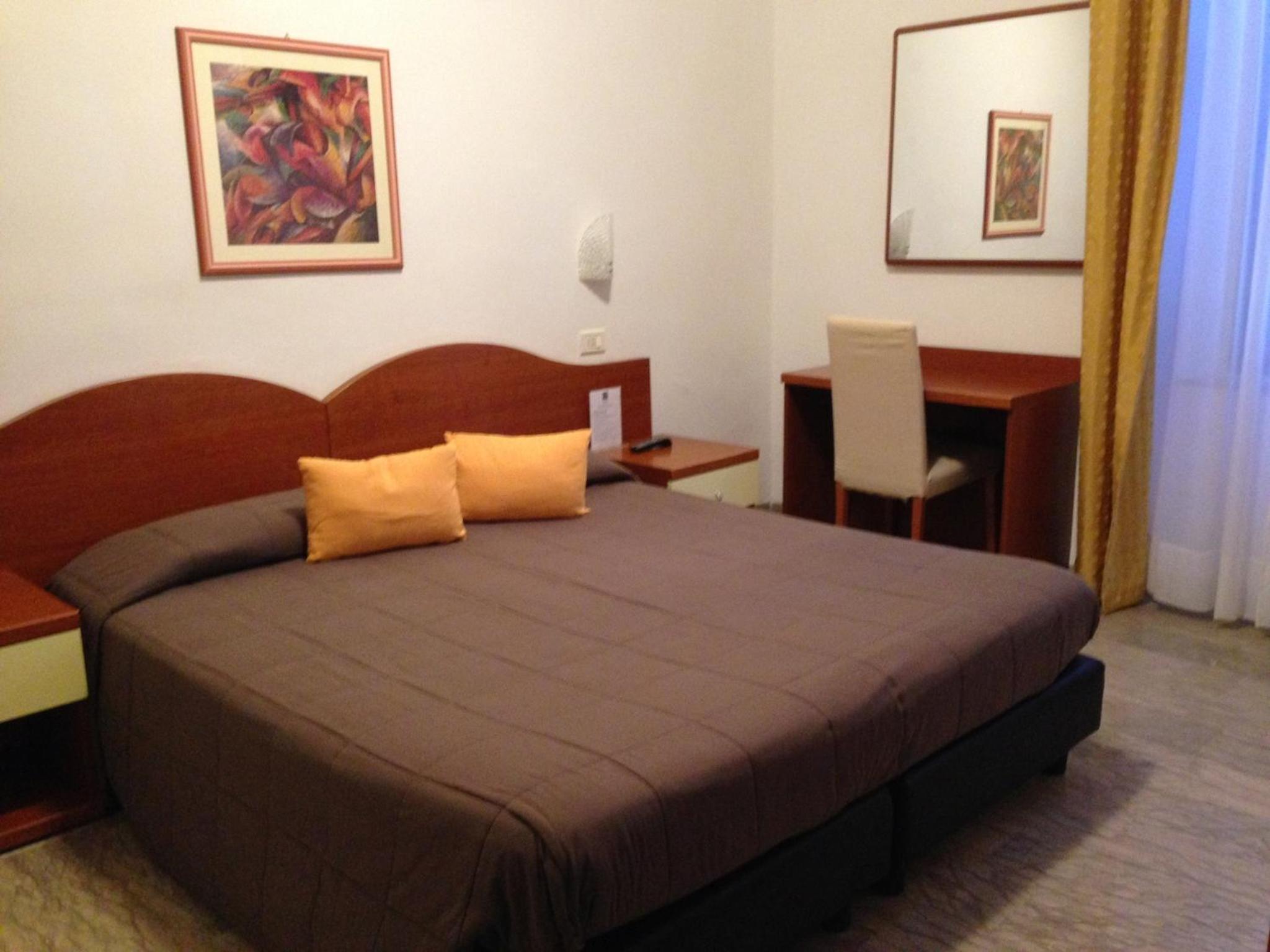 Double Room photo 3