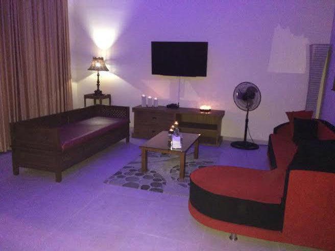 Three-Bedroom Villa - Photo 10