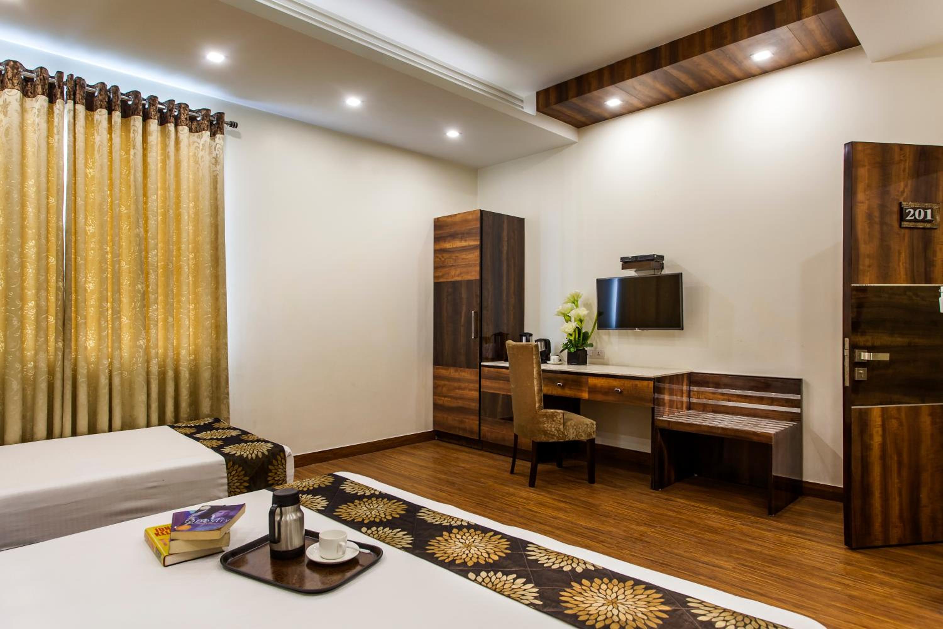 Superior Triple Room - Photo 10