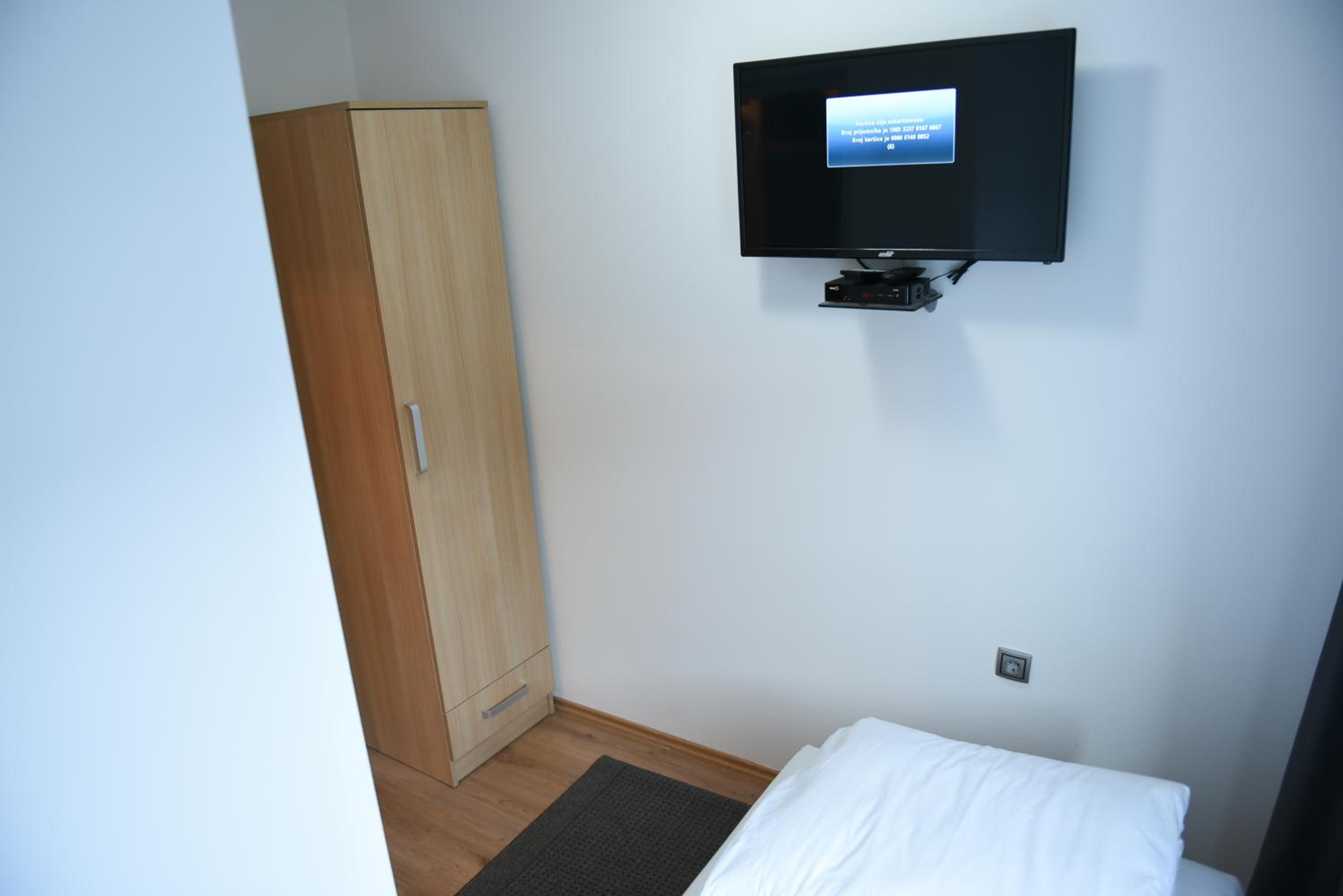 Single Room with Private Bathroom