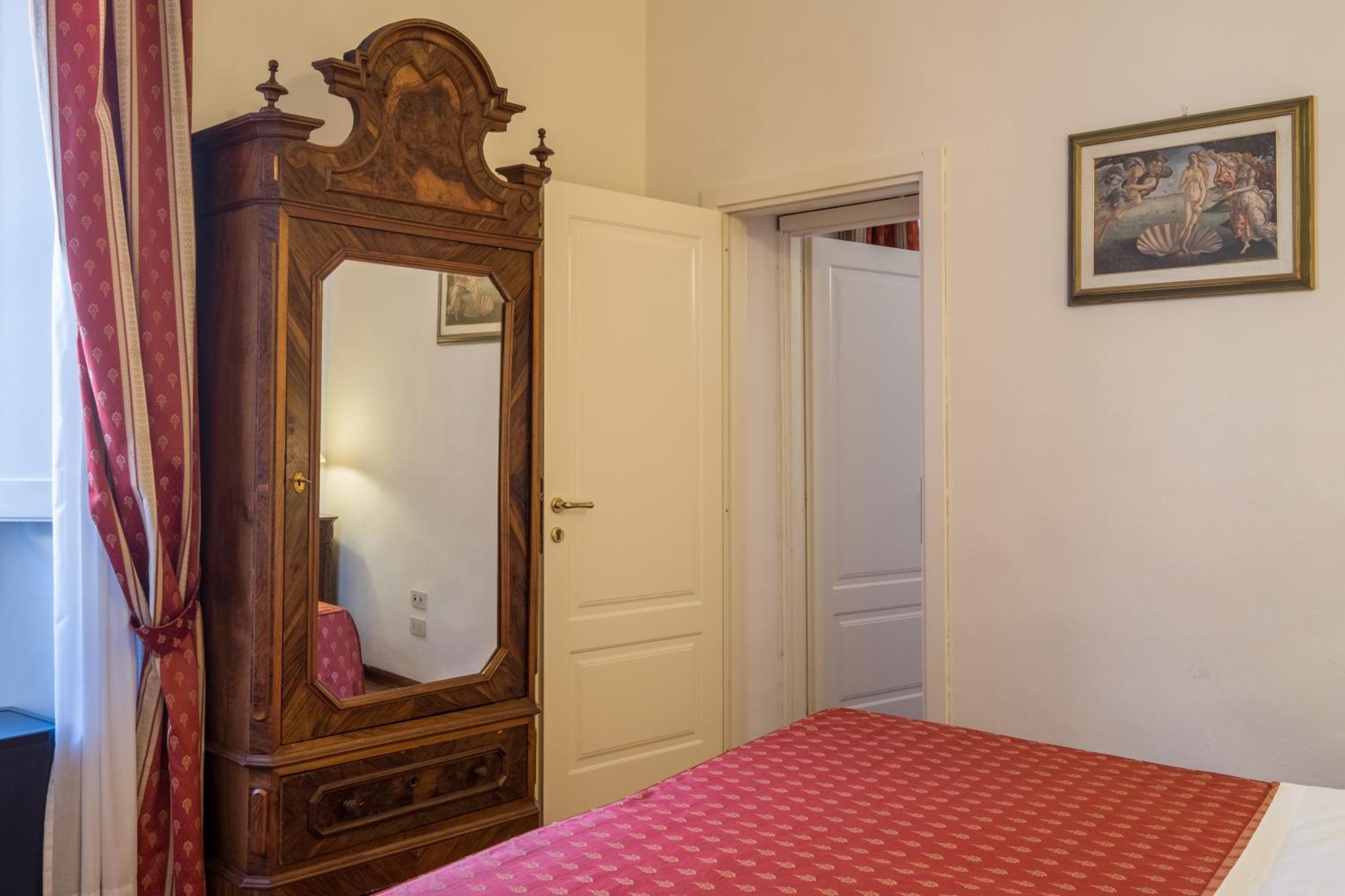 Premium Quadruple Room photo 2