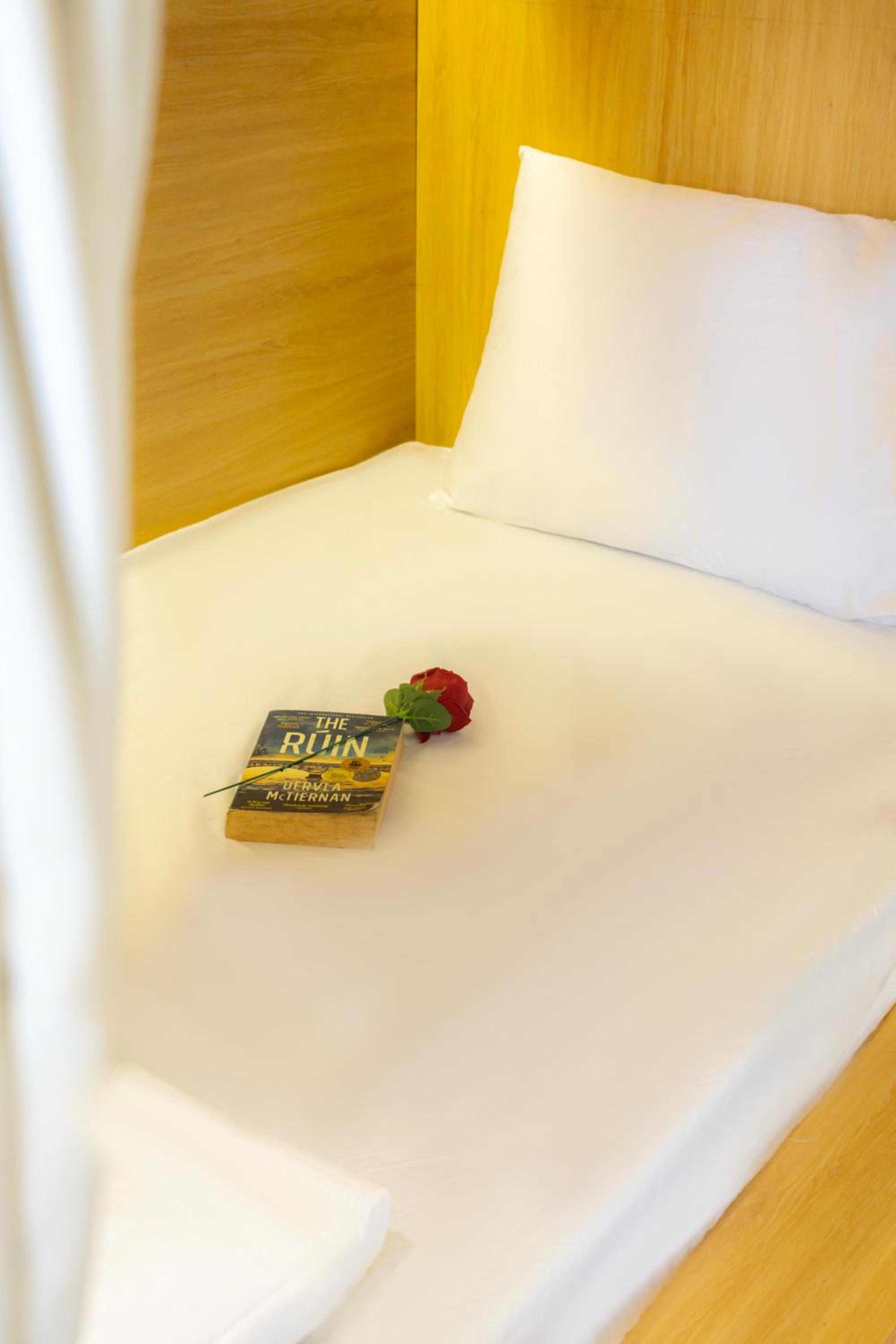 Bed in 8-Bed Mixed Dormitory Room