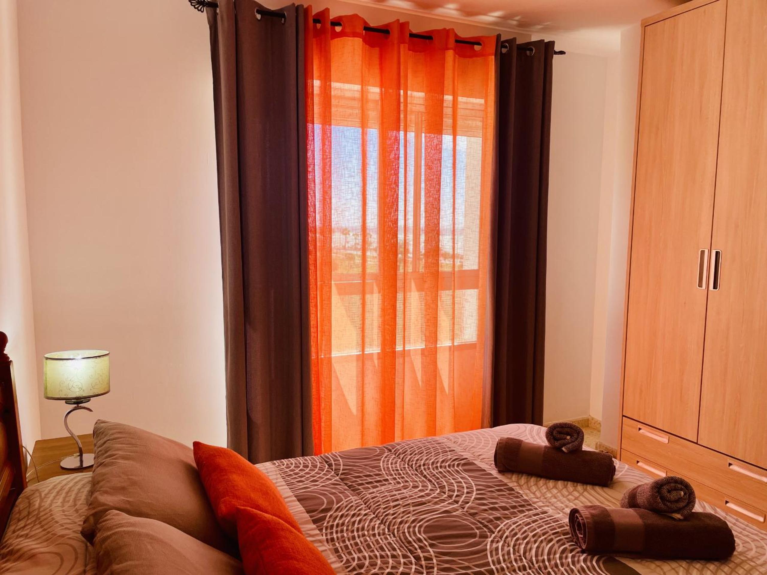 Apartment with Balcony photo 1