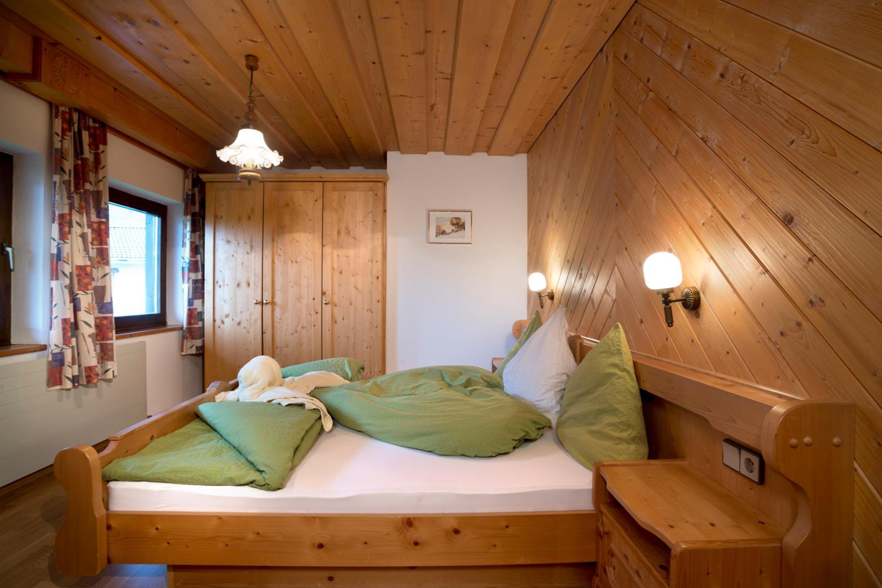 One-Bedroom Apartment with Balcony photo 1