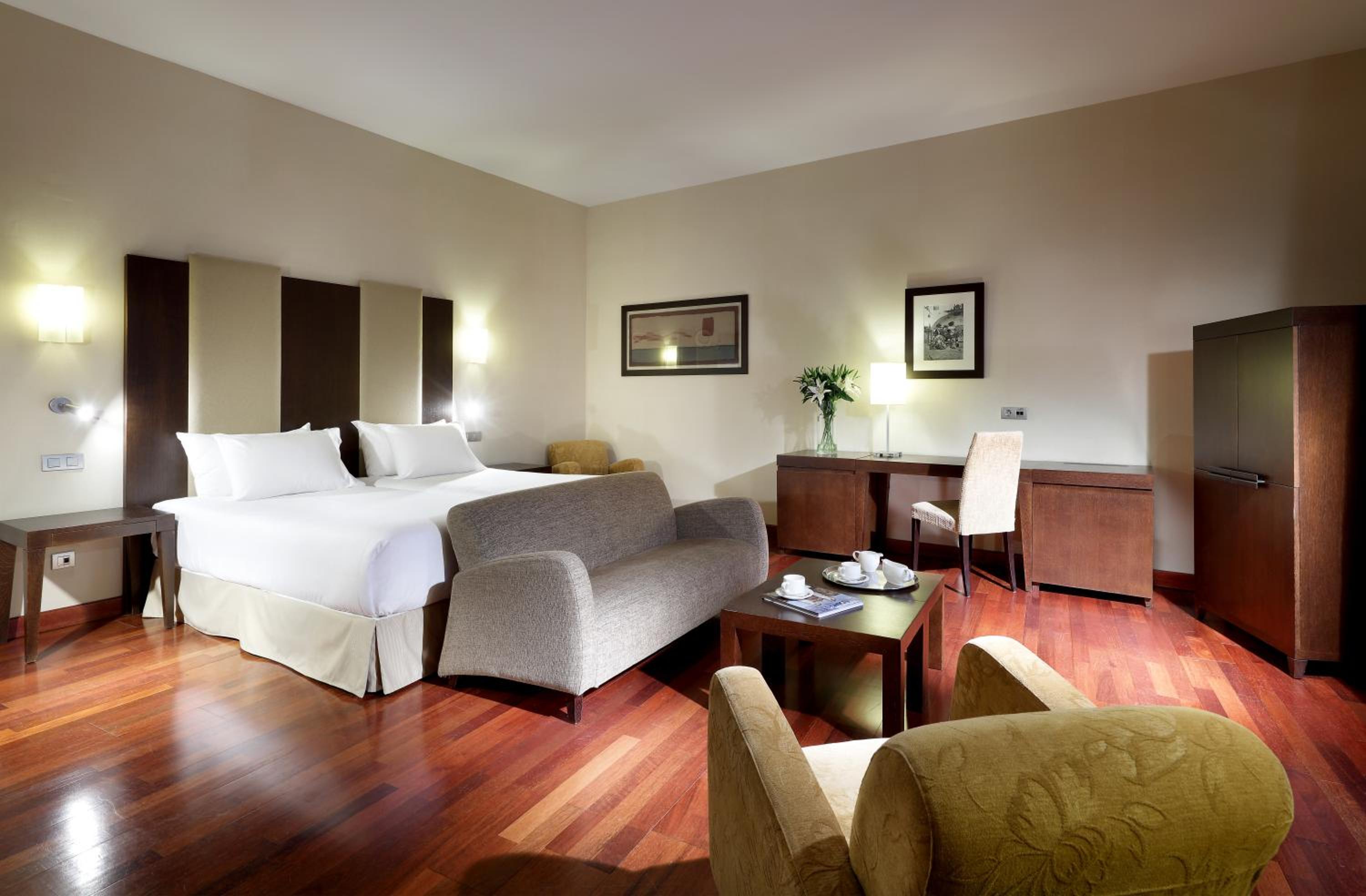 Superior Double or Twin Room - Photo 3