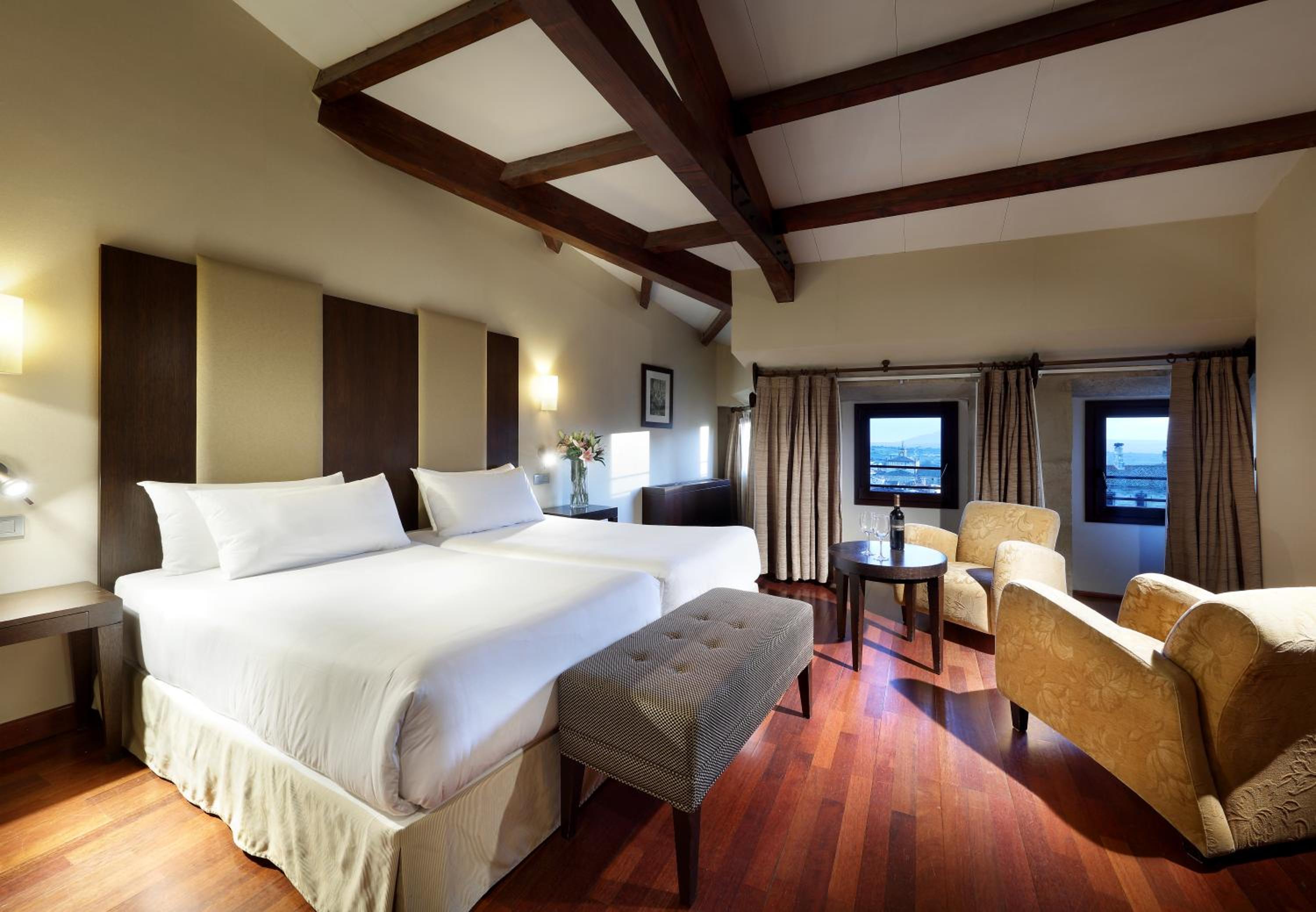 Standard Twin Room - Photo 1
