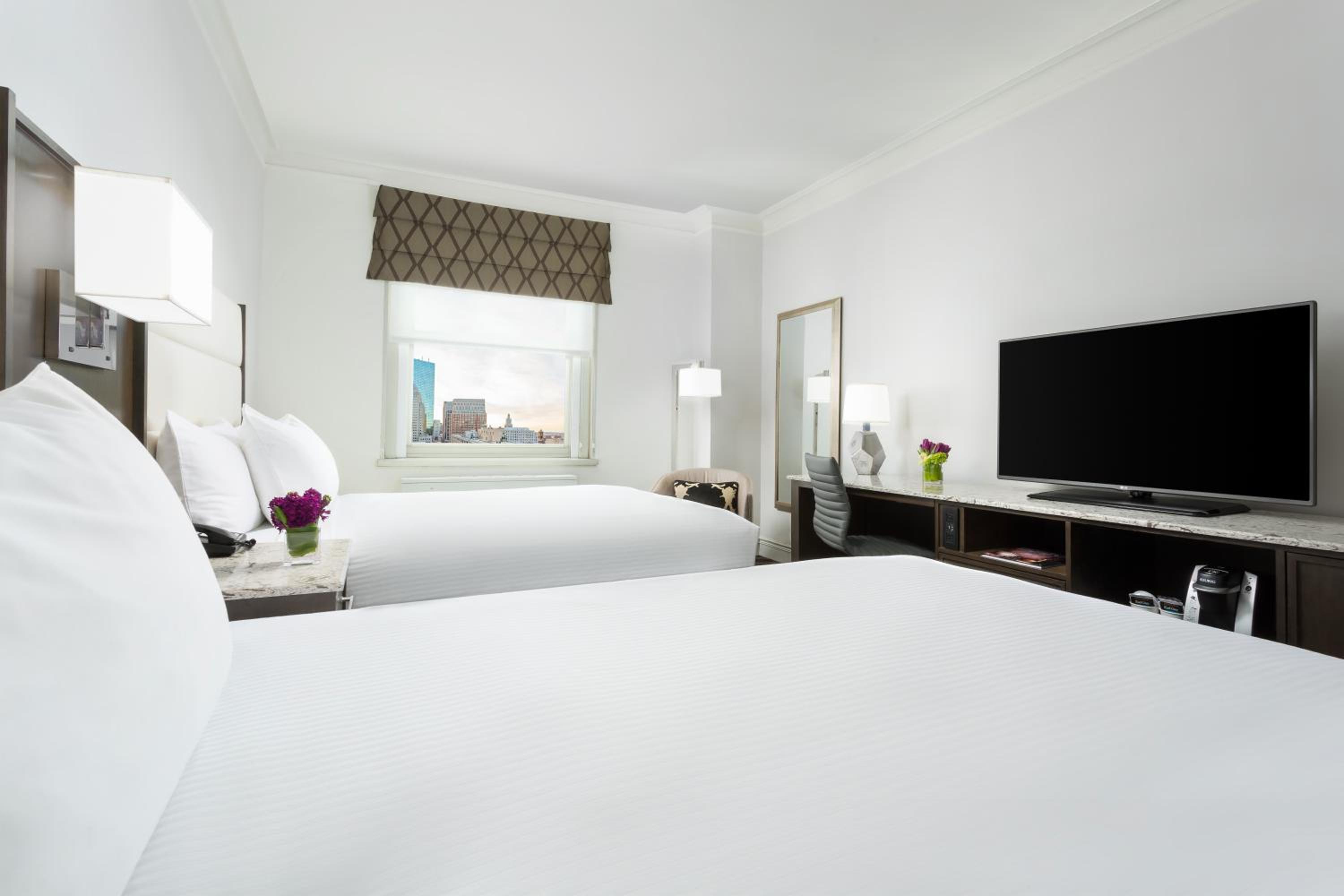Double Room with Bath Tub - Disability Access  - Photo 2