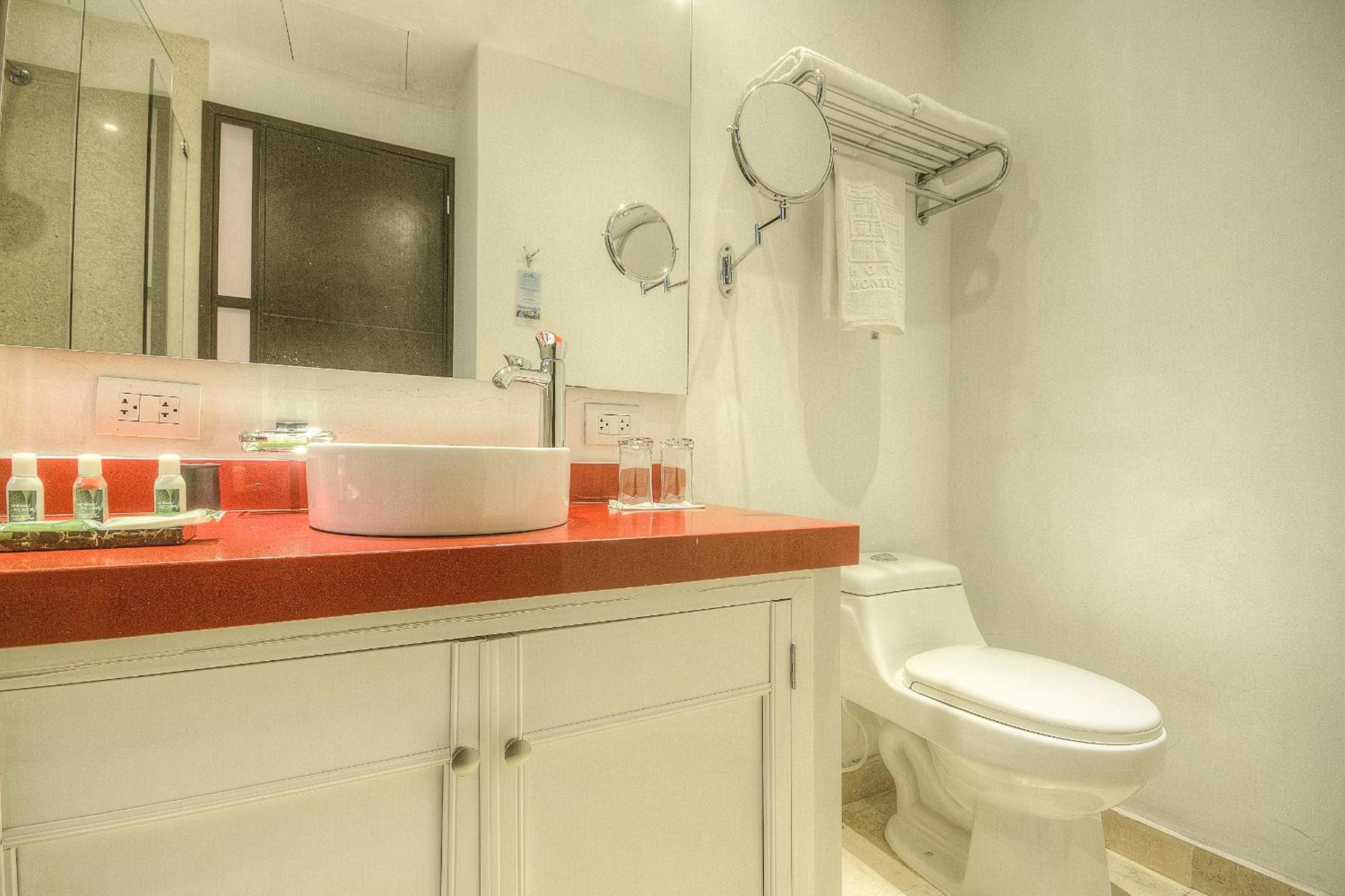 Standard Double Room - Photo 4